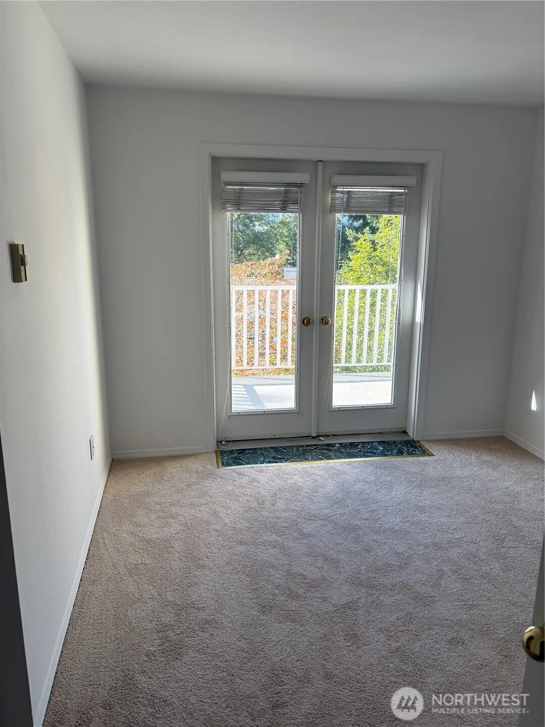 2640 118th Avenue SE #301, Bellevue, WA 98005