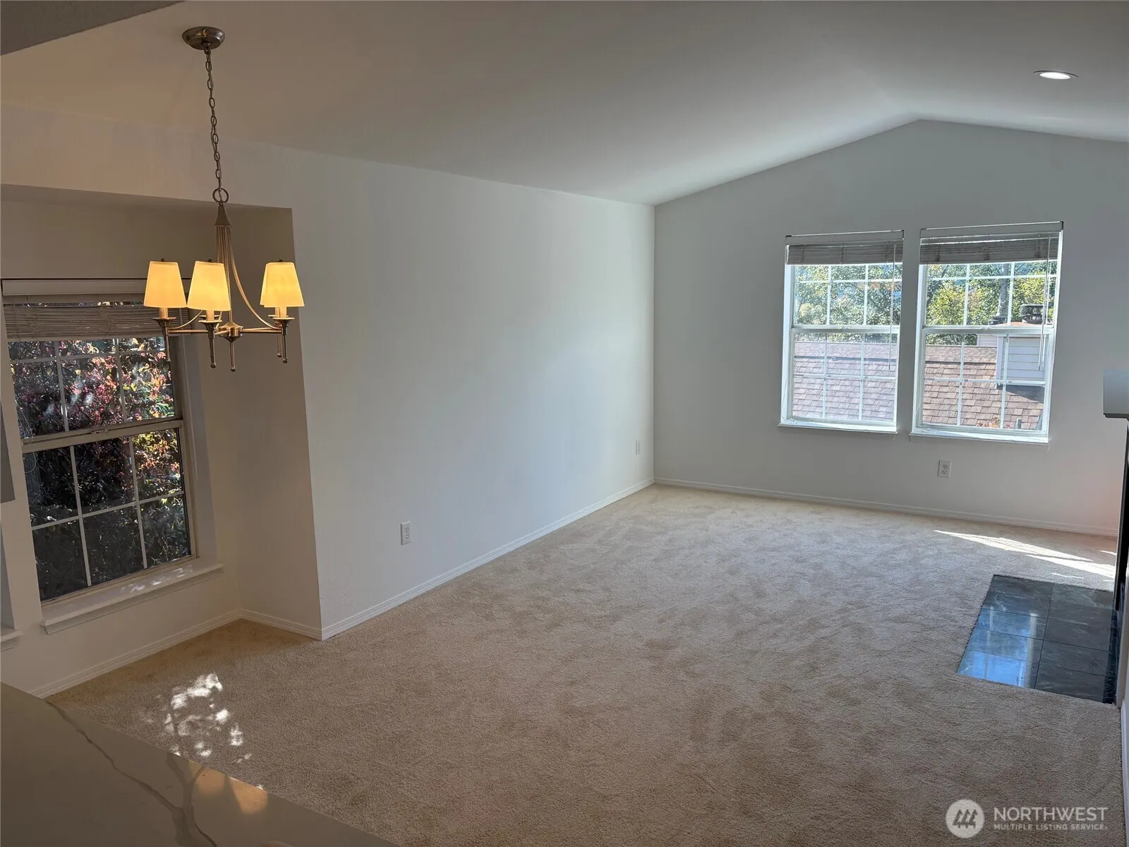 2640 118th Avenue SE #301, Bellevue, WA 98005