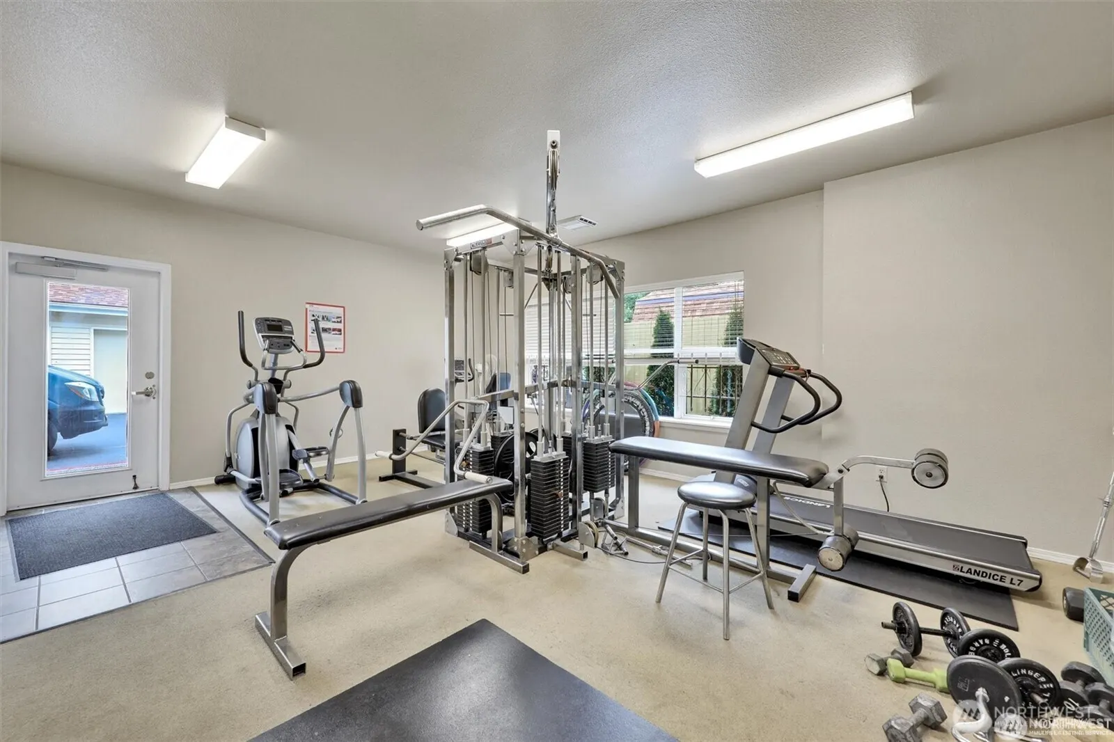 2640 118th Avenue SE #301, Bellevue, WA 98005