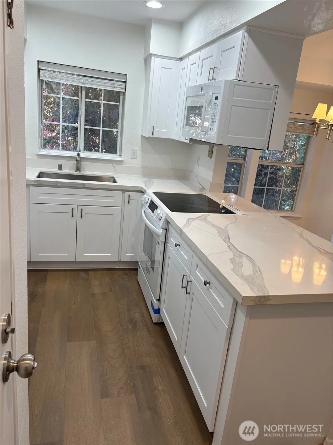 2640 118th Avenue SE #301, Bellevue, WA 98005