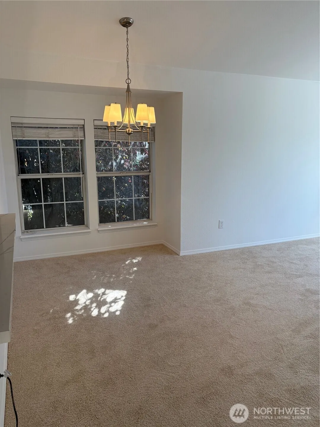 2640 118th Avenue SE #301, Bellevue, WA 98005