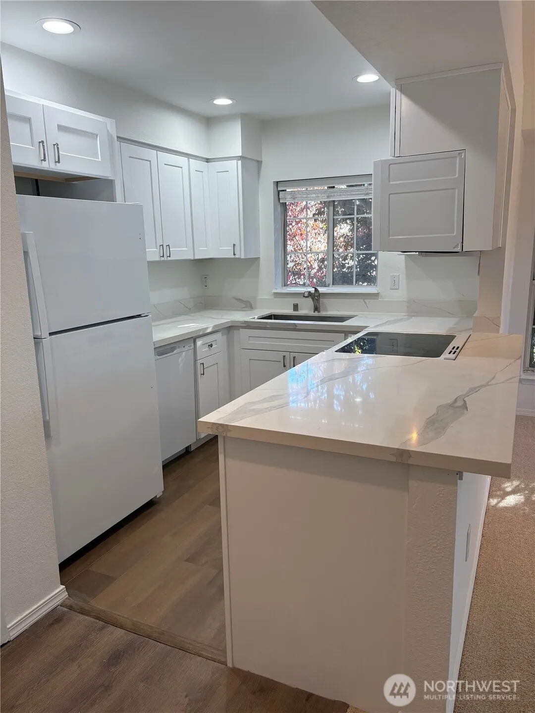 2640 118th Avenue SE #301, Bellevue, WA 98005