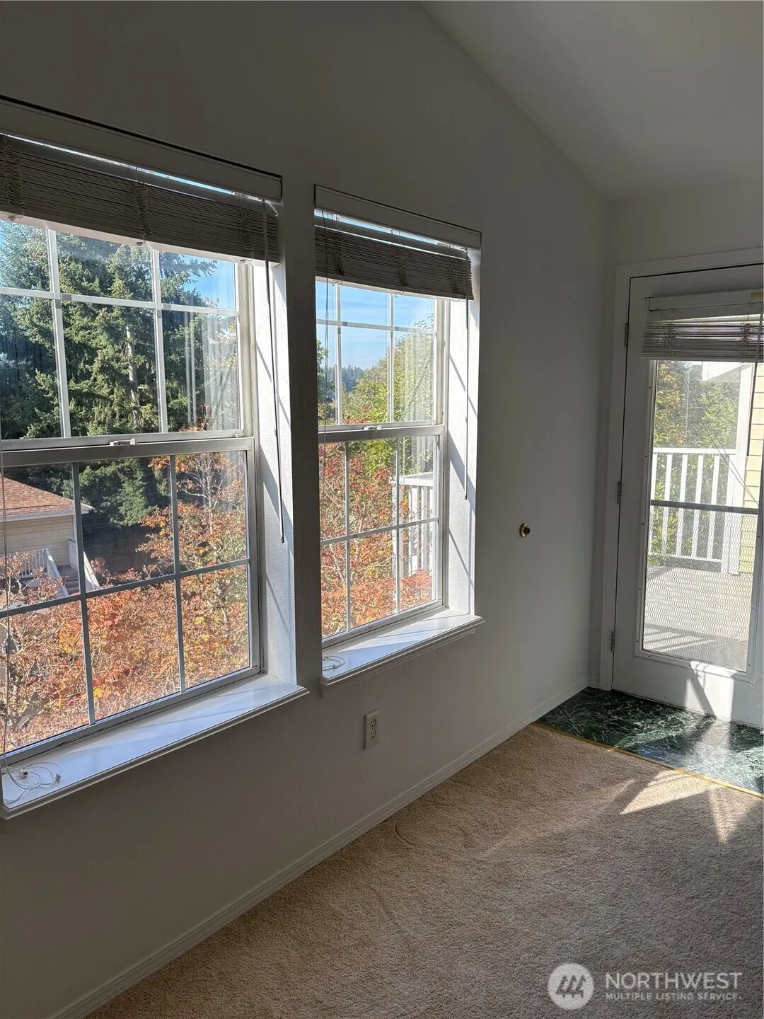 2640 118th Avenue SE #301, Bellevue, WA 98005