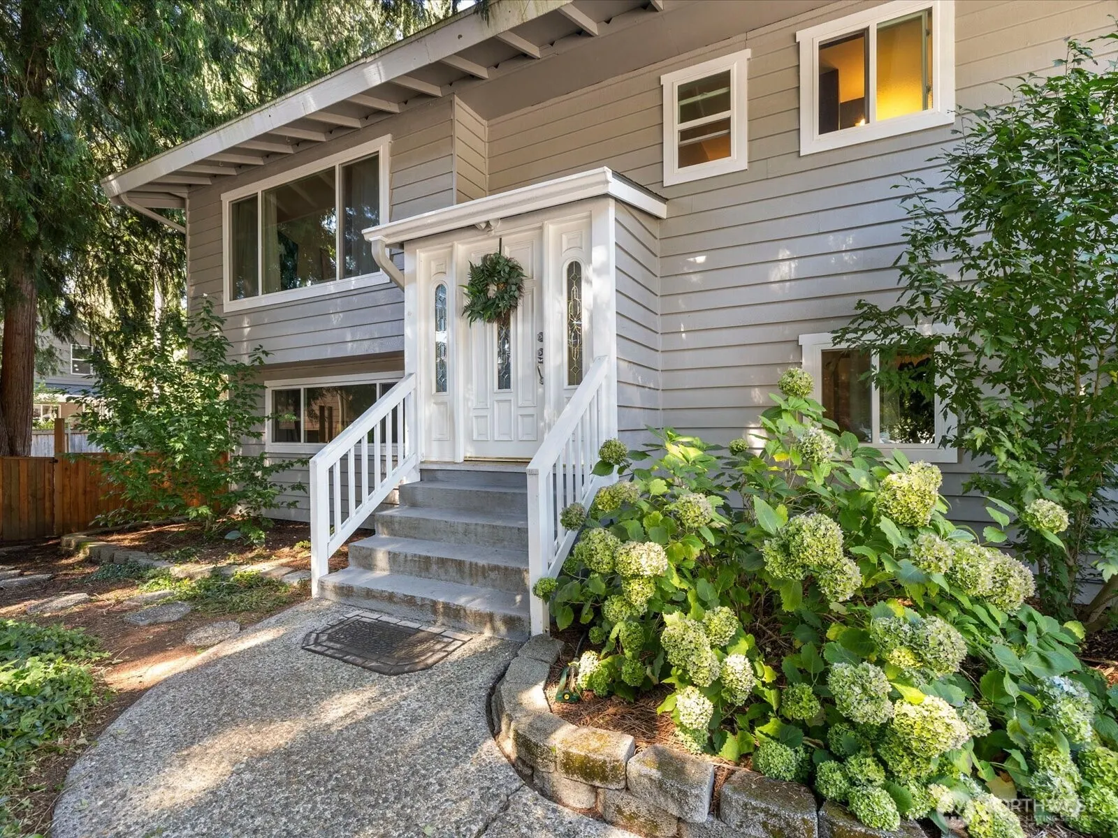 19310 1st Avenue SE, Bothell, WA 98012