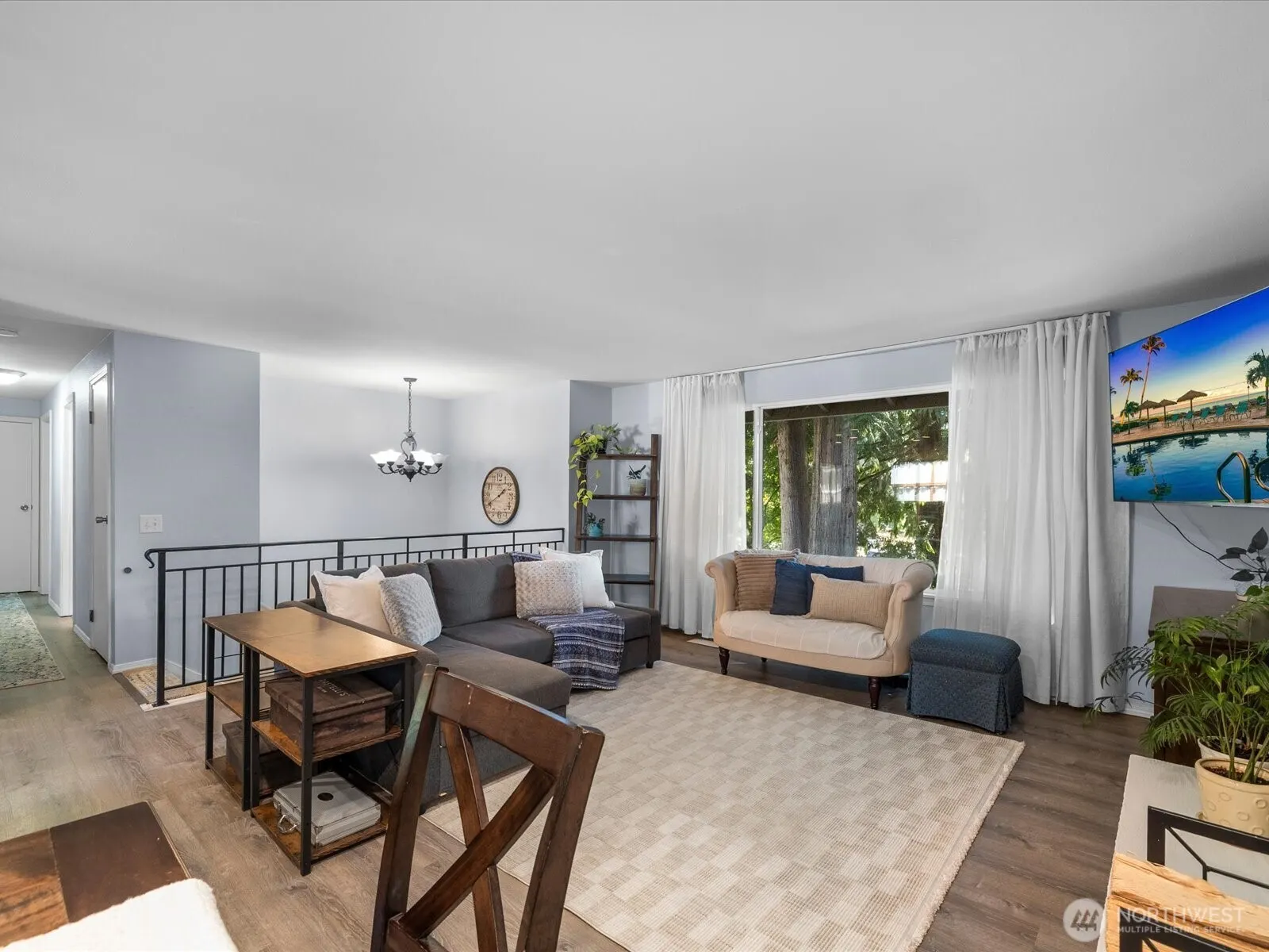 19310 1st Avenue SE, Bothell, WA 98012