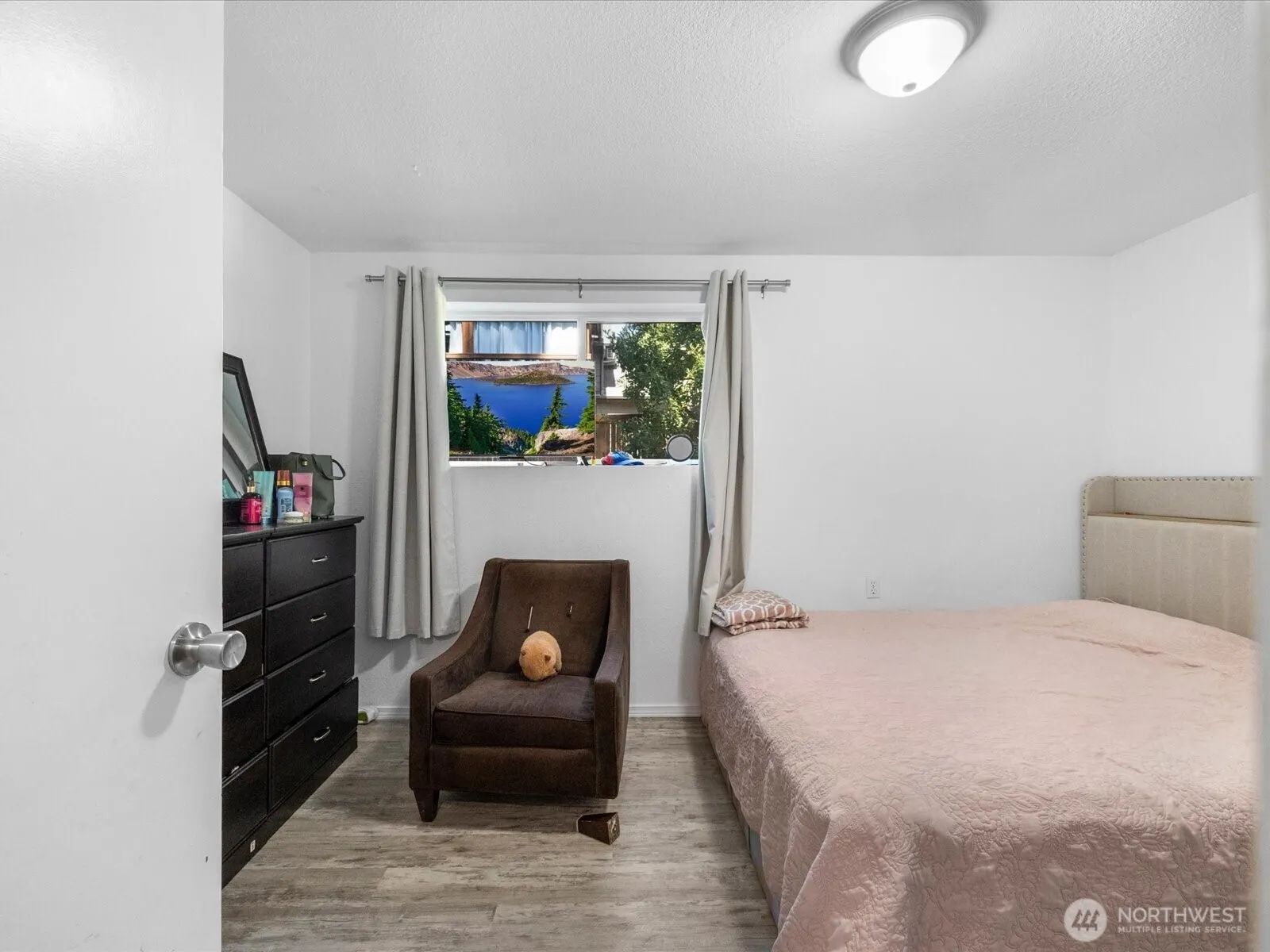 19310 1st Avenue SE, Bothell, WA 98012