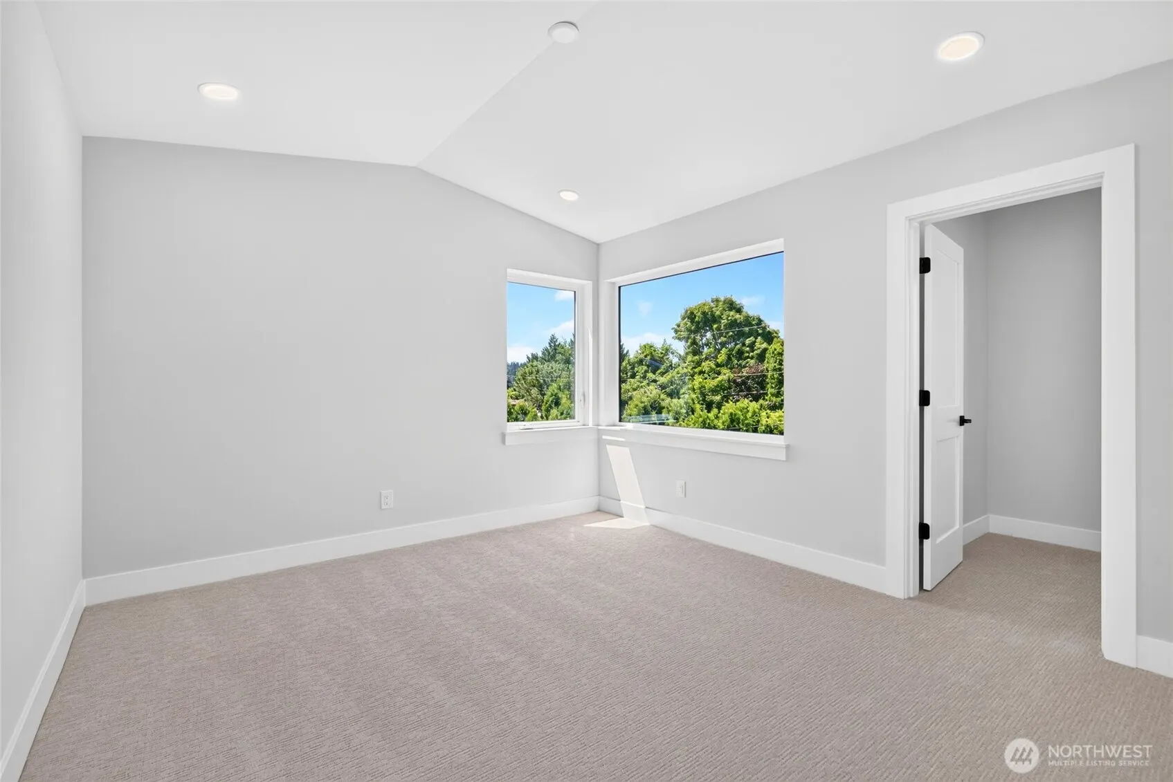 17840 86th Avenue NE, Bothell, WA 98011