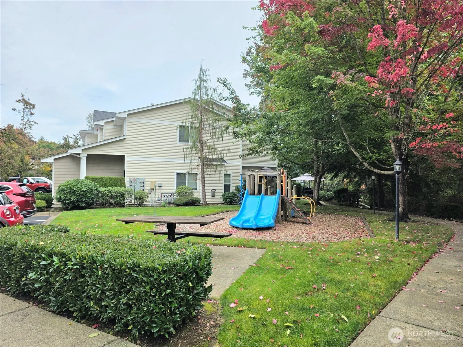 18866 108th Lane SE, Renton, WA 98055-6401