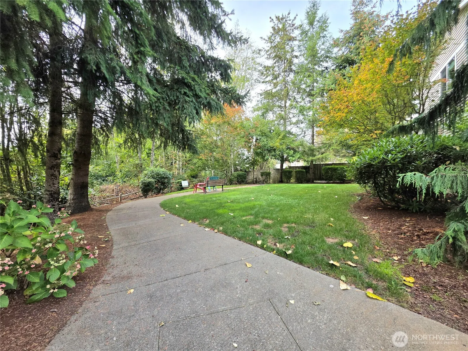 18866 108th Lane SE, Renton, WA 98055-6401