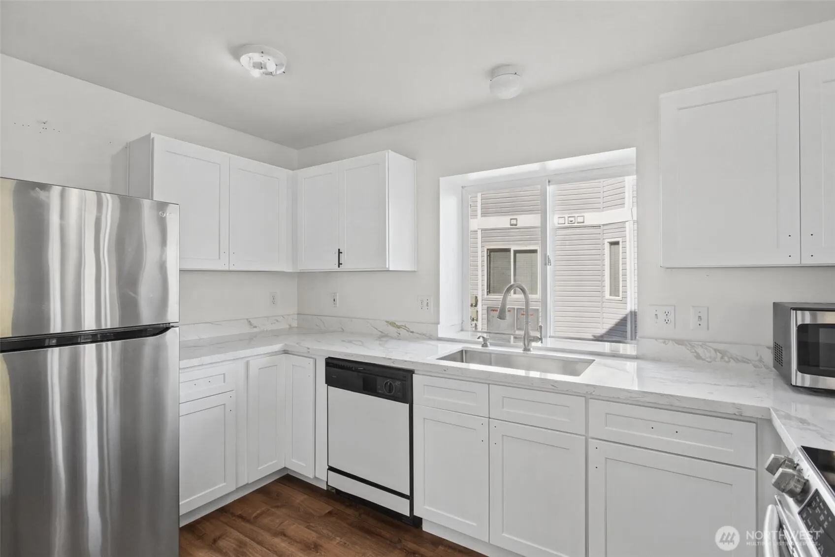 12432 SE 272nd Place #B101, Kent, WA 98030