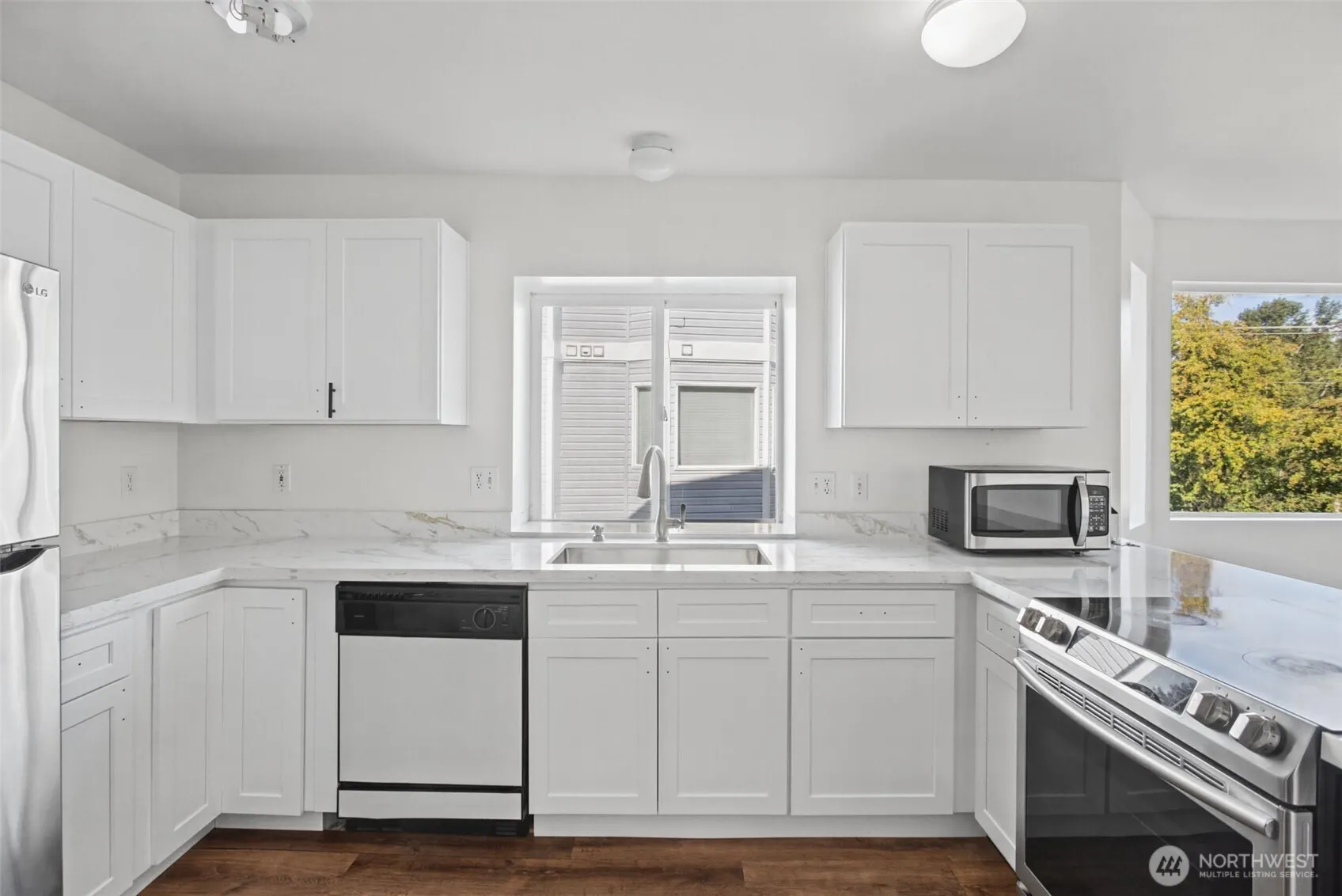 12432 SE 272nd Place #B101, Kent, WA 98030
