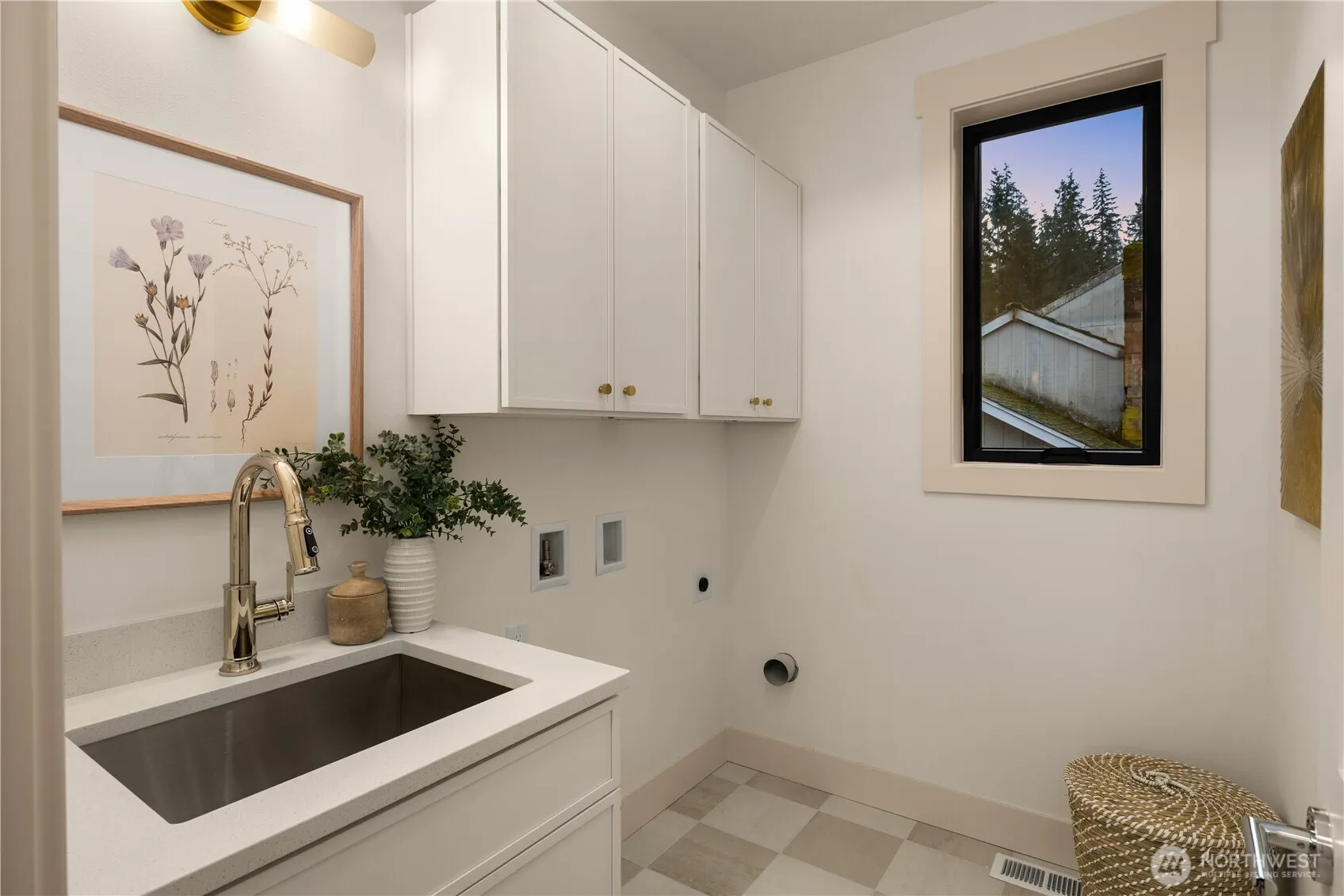 4120 161st Avenue SE, Issaquah, WA 98006