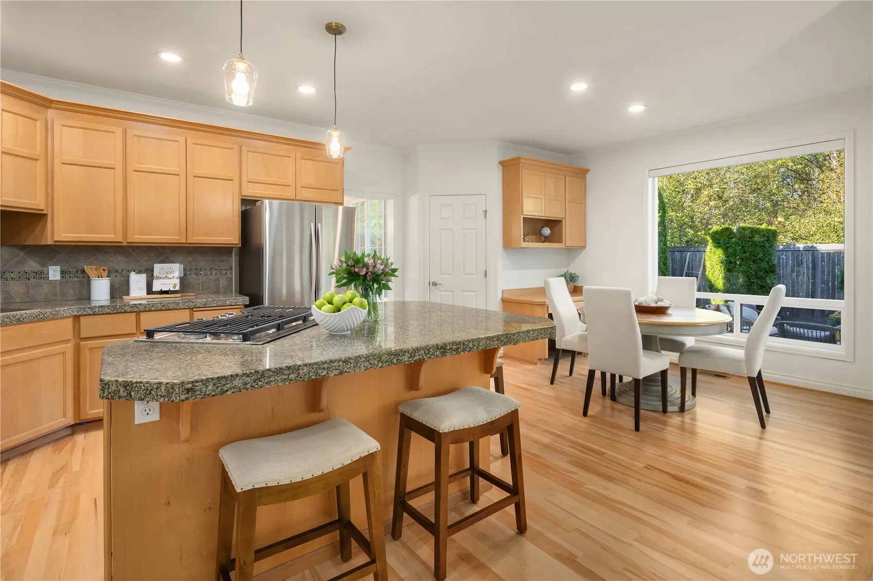 27022 SE 13th Street , Sammamish, WA 98075