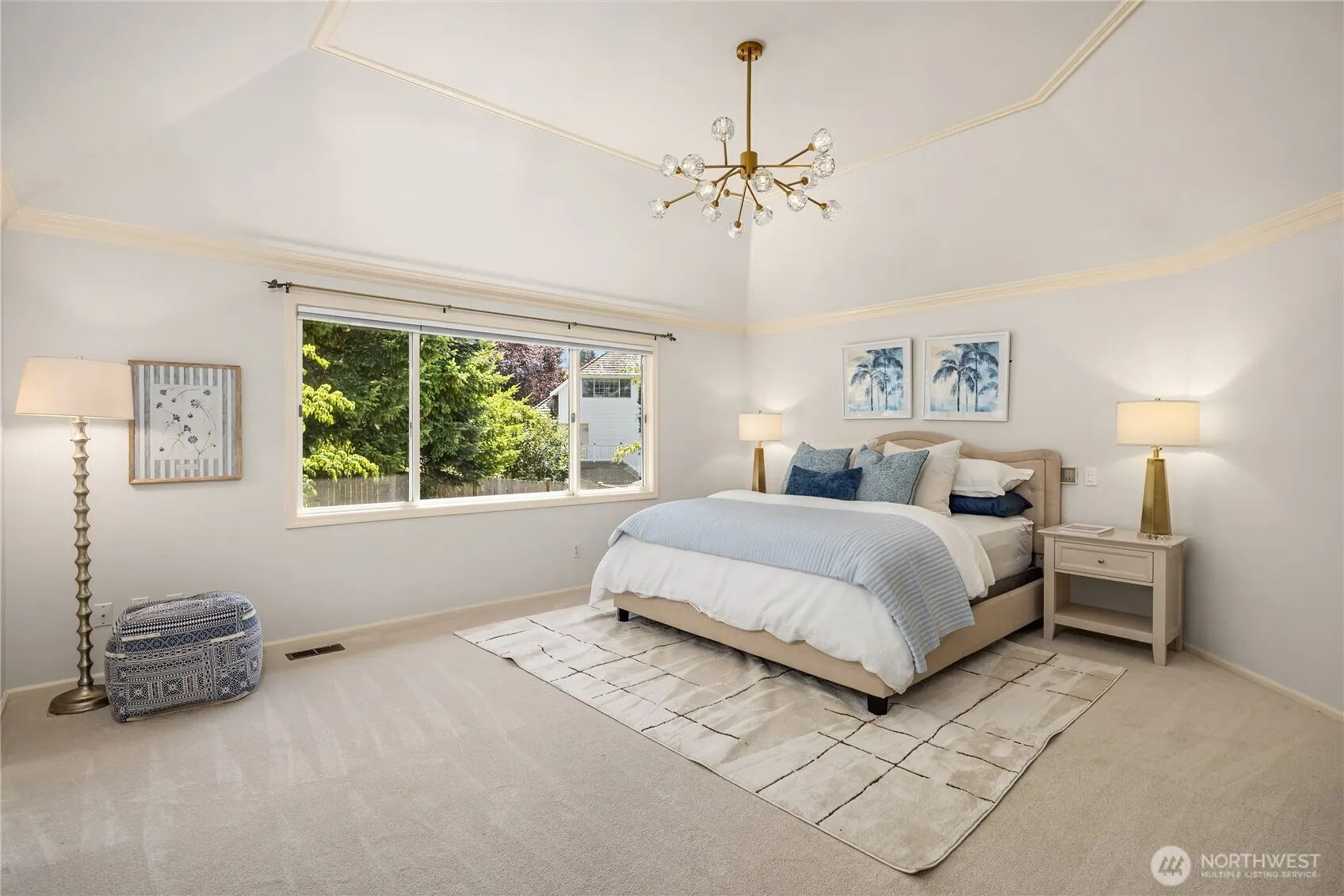 22525 SE 46th Place , Sammamish, WA 98075