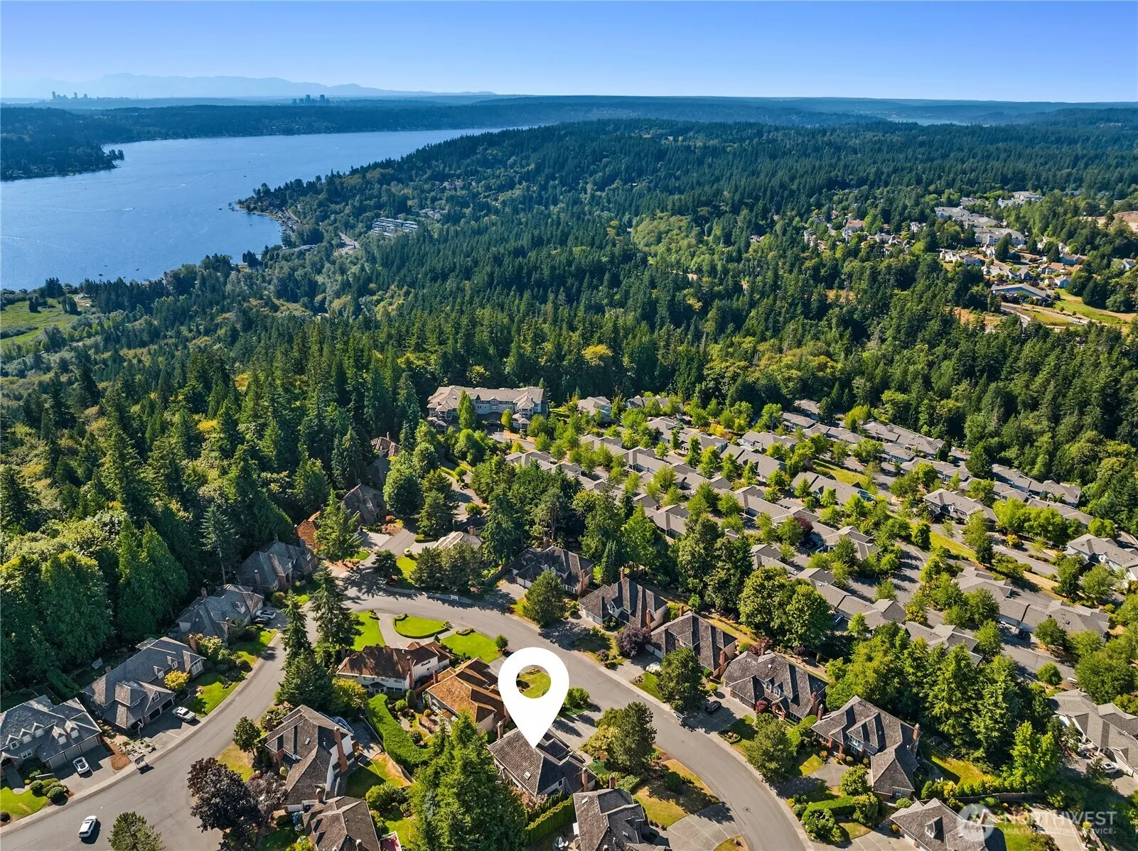 22525 SE 46th Place , Sammamish, WA 98075