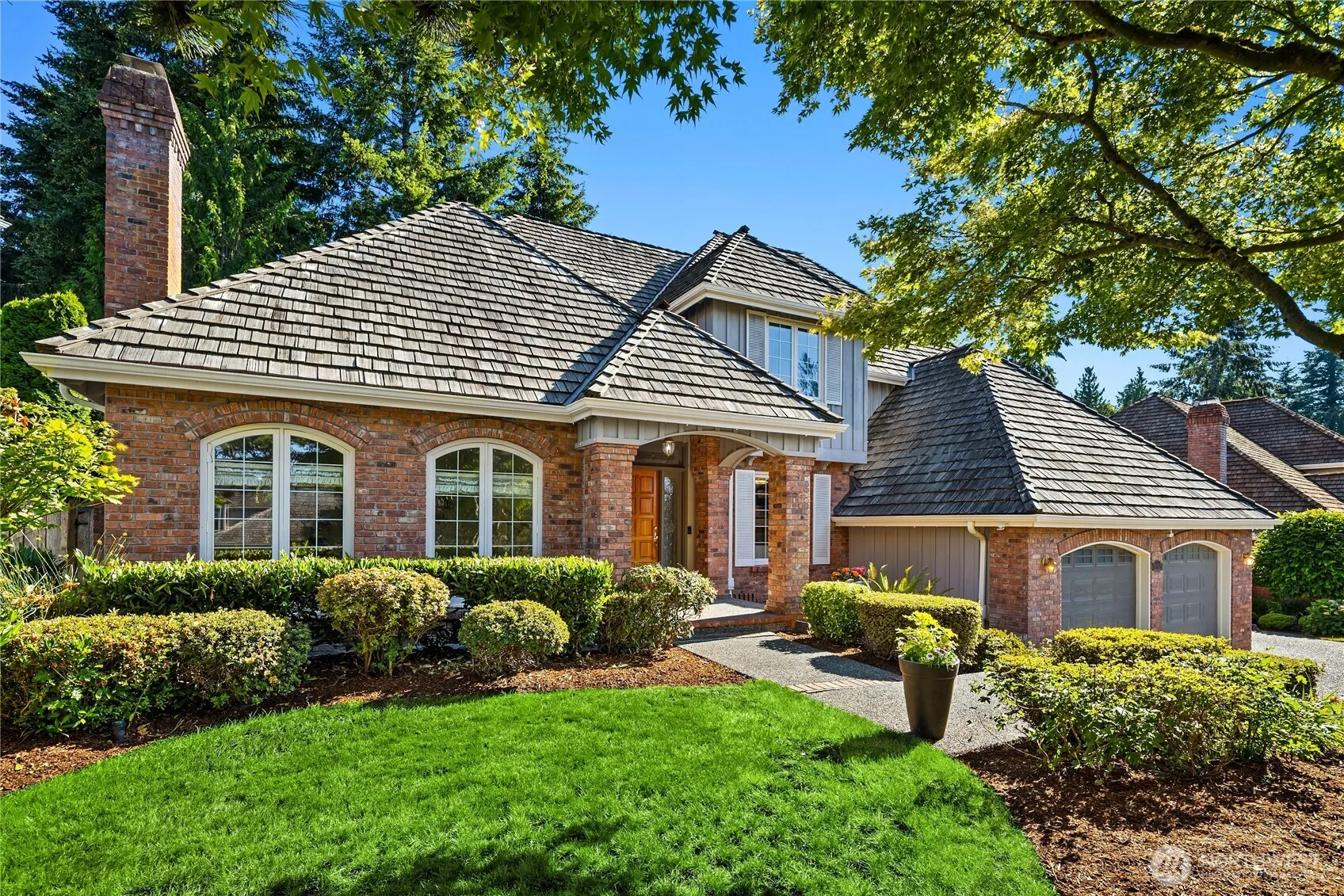 22525 SE 46th Place , Sammamish, WA 98075