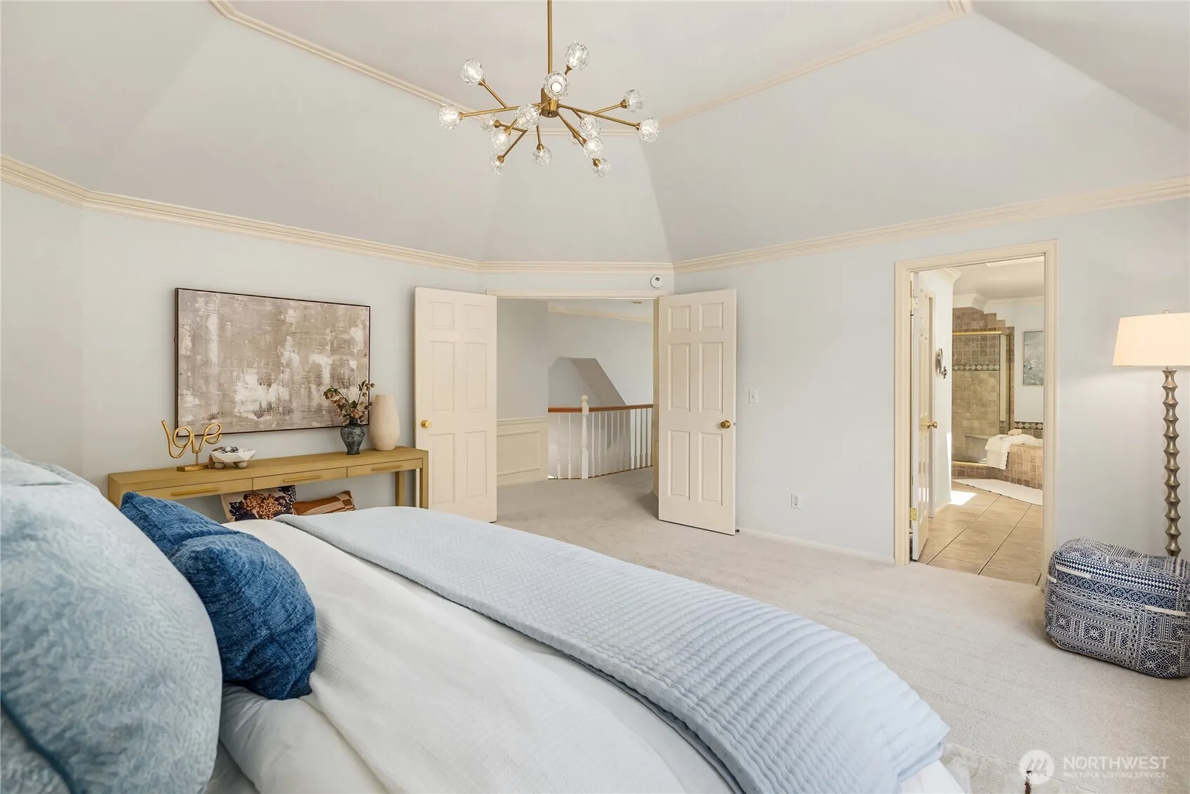 22525 SE 46th Place , Sammamish, WA 98075