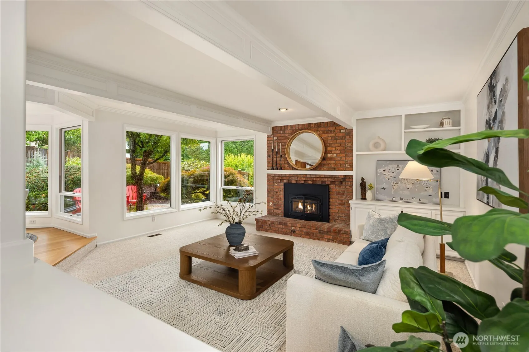 22525 SE 46th Place , Sammamish, WA 98075