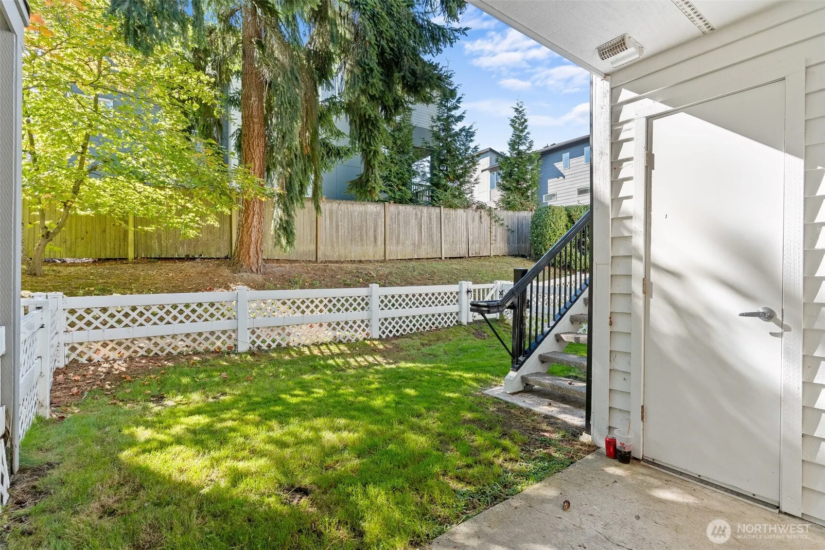 15415 35th Avenue W #F105, Lynnwood, WA 98087