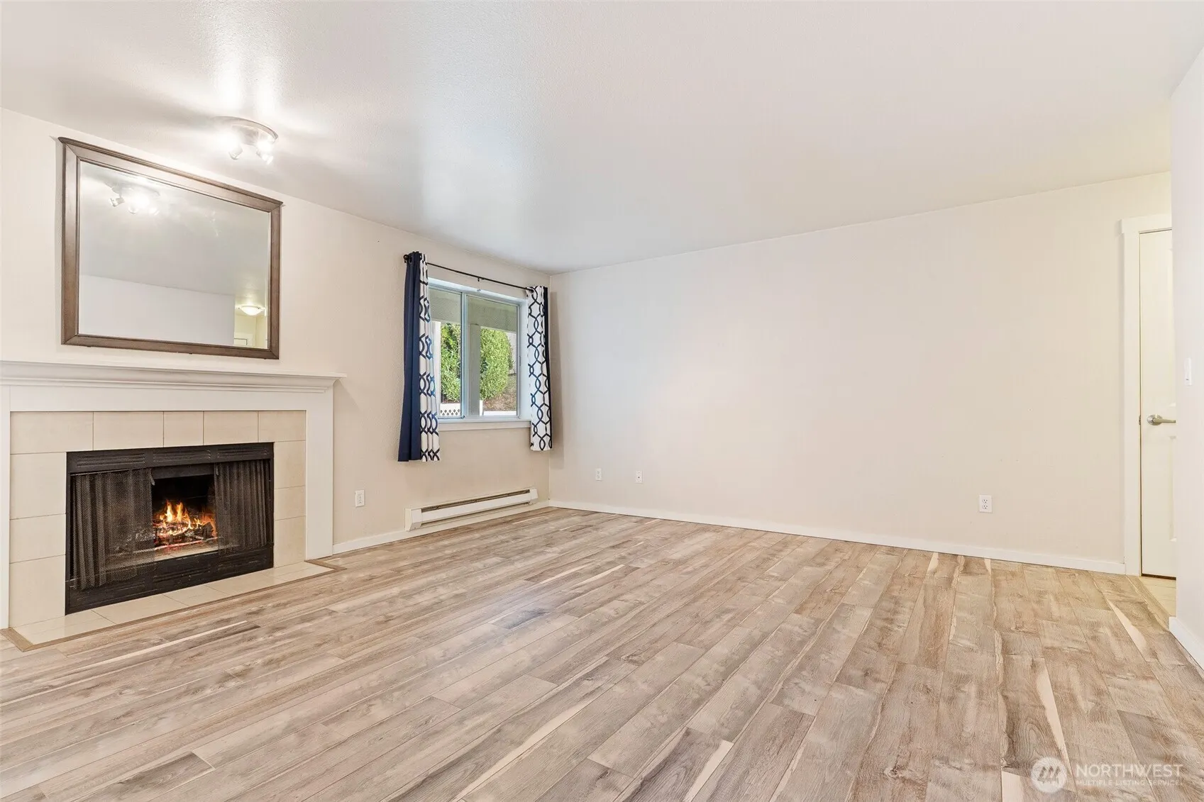 15415 35th Avenue W #F105, Lynnwood, WA 98087