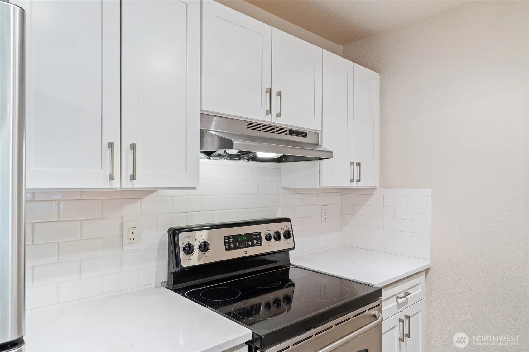 15415 35th Avenue W #F105, Lynnwood, WA 98087