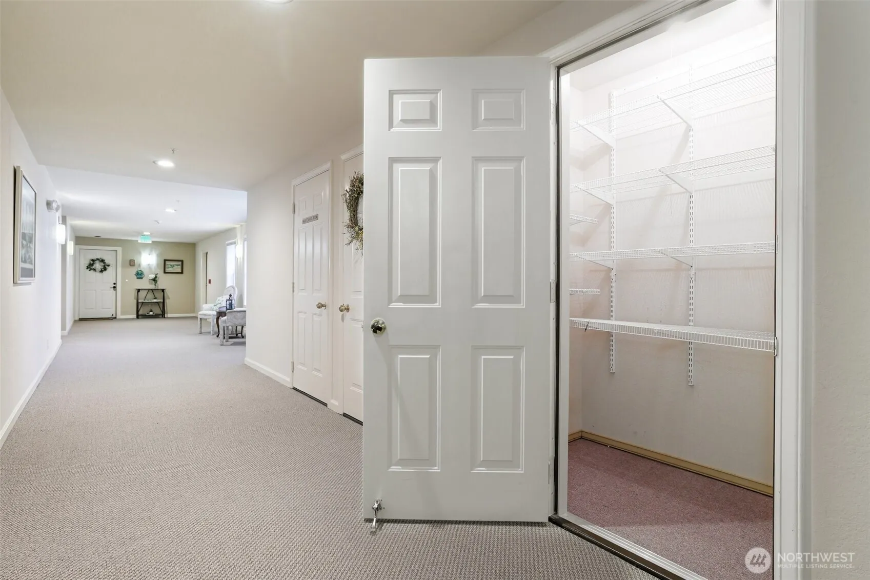 3935 226th Place SE #207, Issaquah, WA 98029