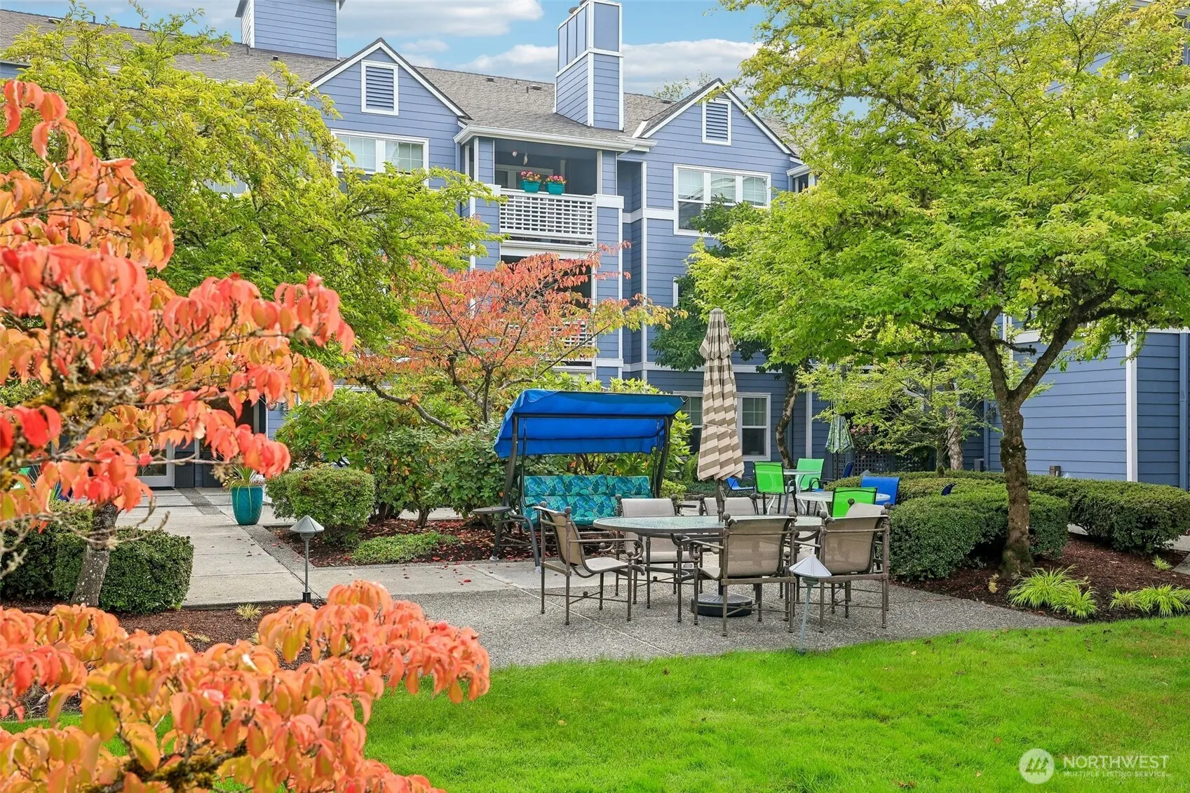 3935 226th Place SE #207, Issaquah, WA 98029