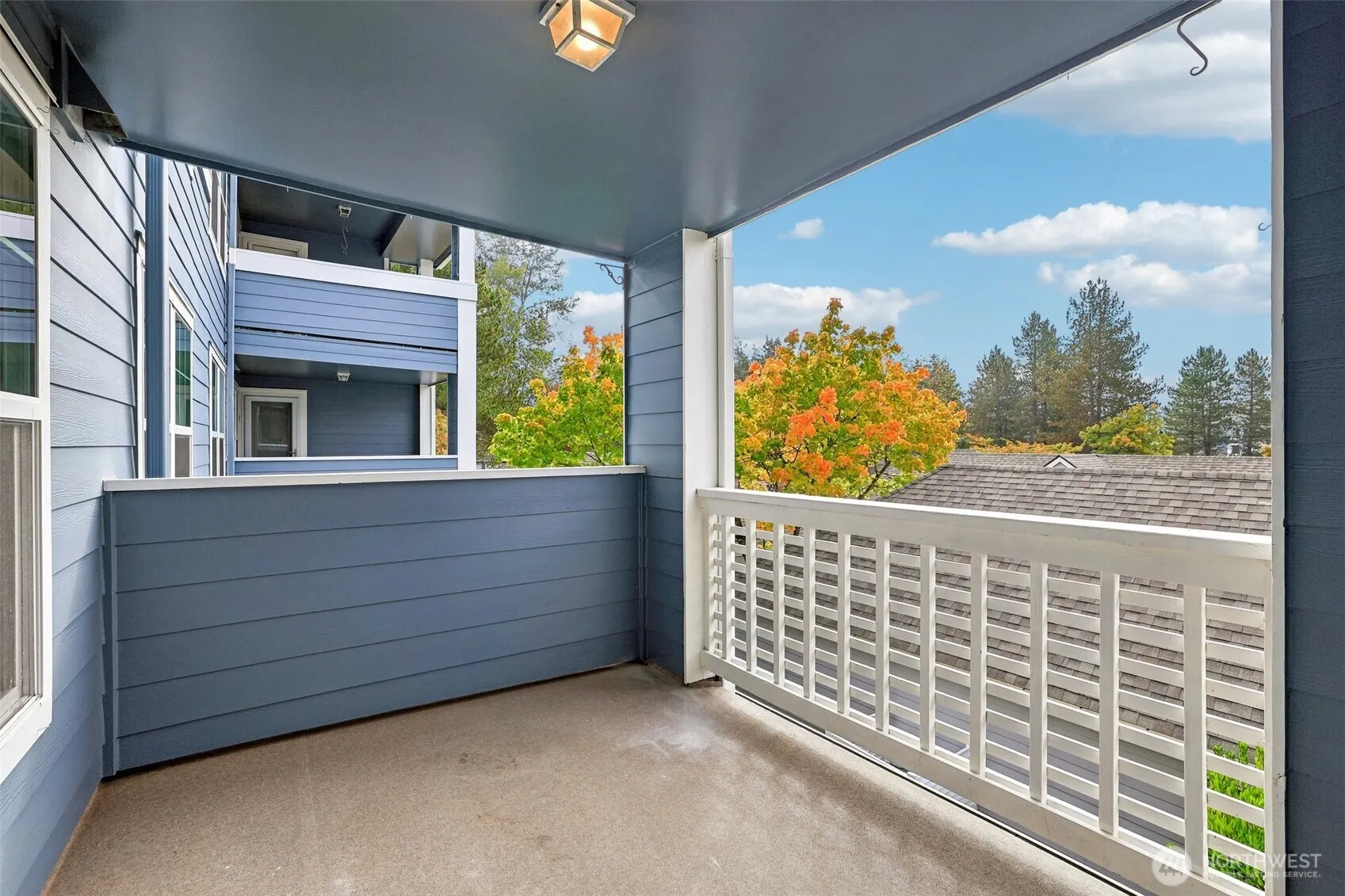 3935 226th Place SE #207, Issaquah, WA 98029