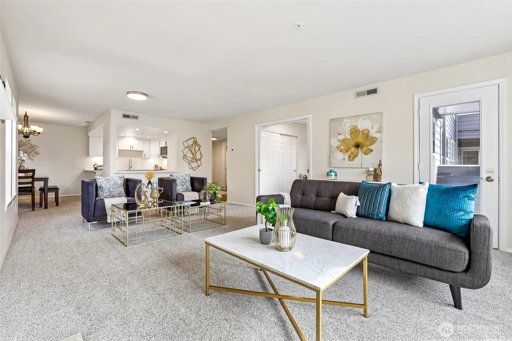 3935 226th Place SE #207, Issaquah, WA 98029