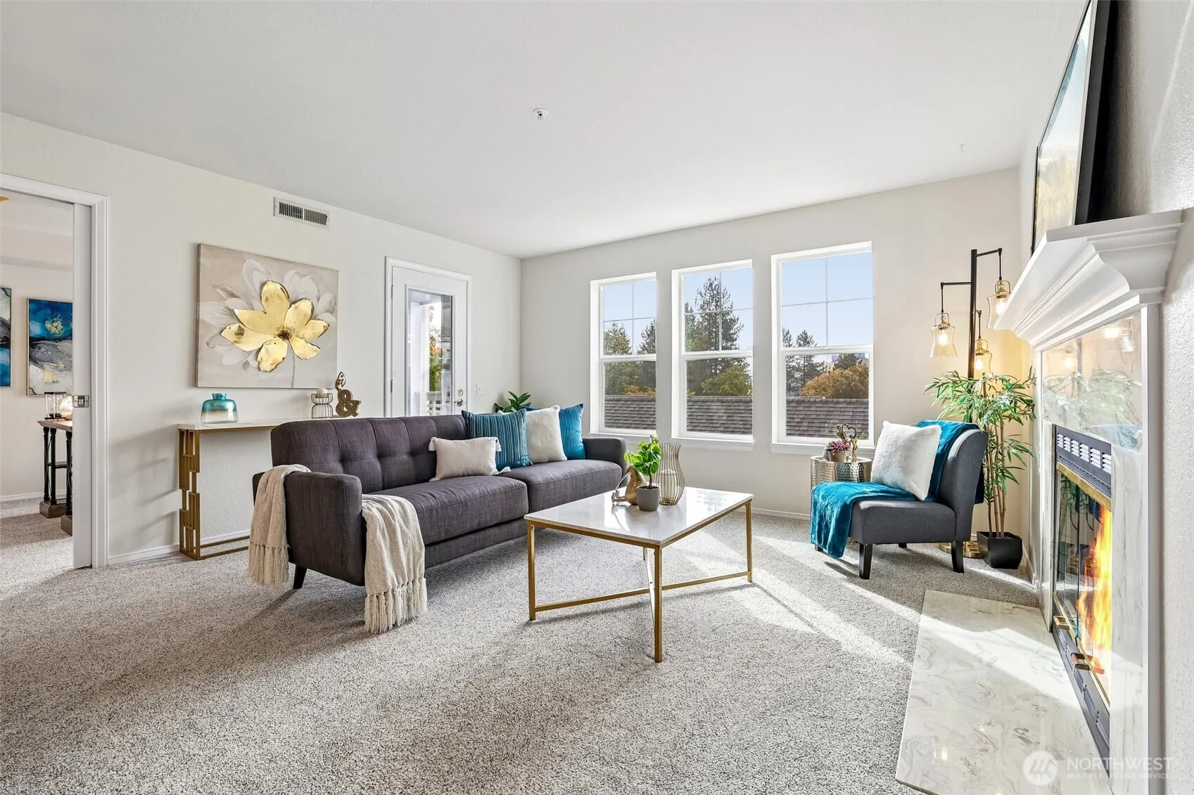 3935 226th Place SE #207, Issaquah, WA 98029