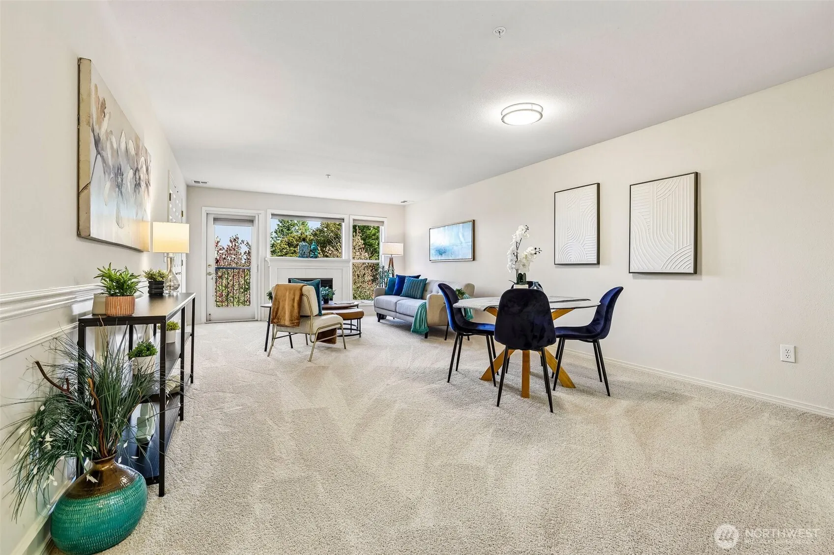 22535 SE Highland Circle #302, Issaquah, WA 98029