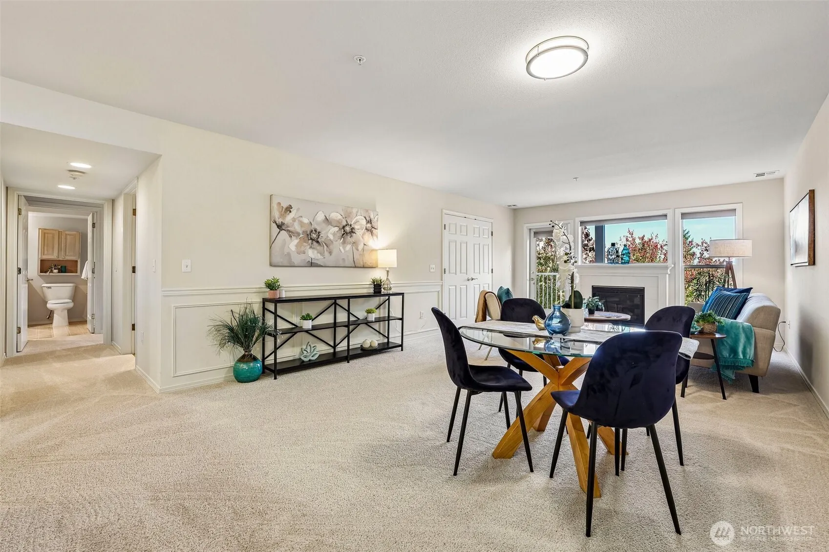 22535 SE Highland Circle #302, Issaquah, WA 98029