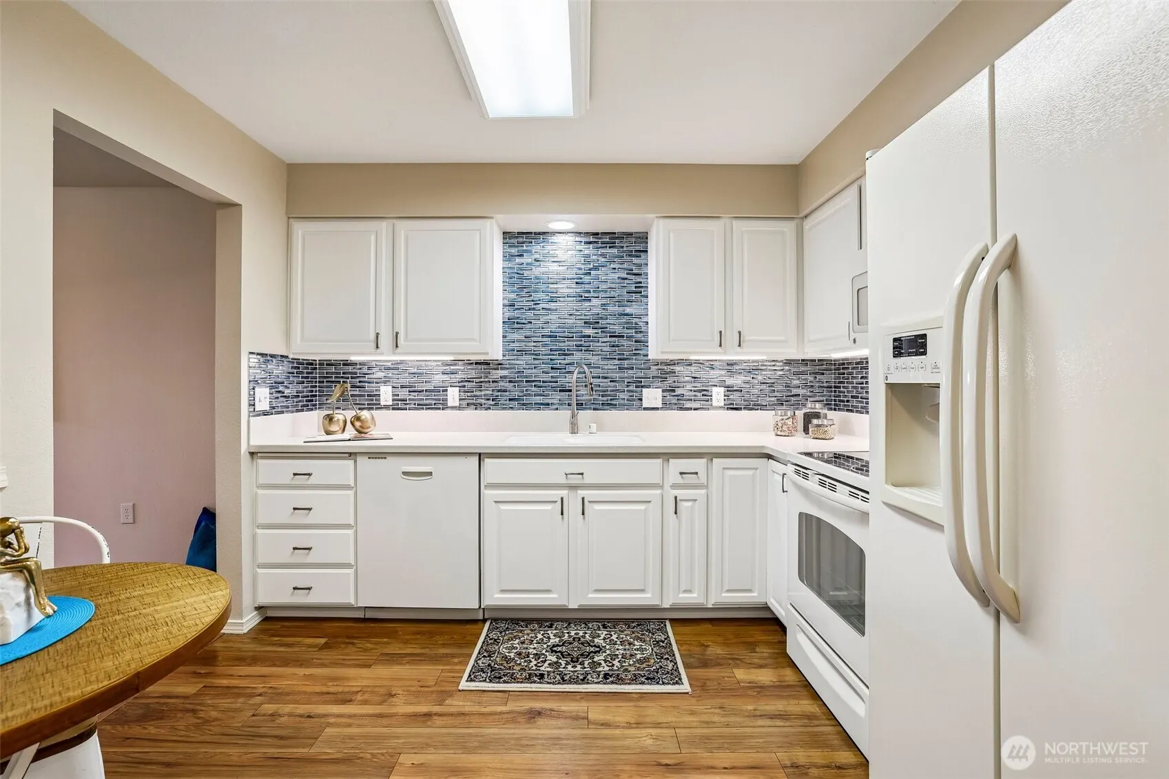 22535 SE Highland Circle #302, Issaquah, WA 98029