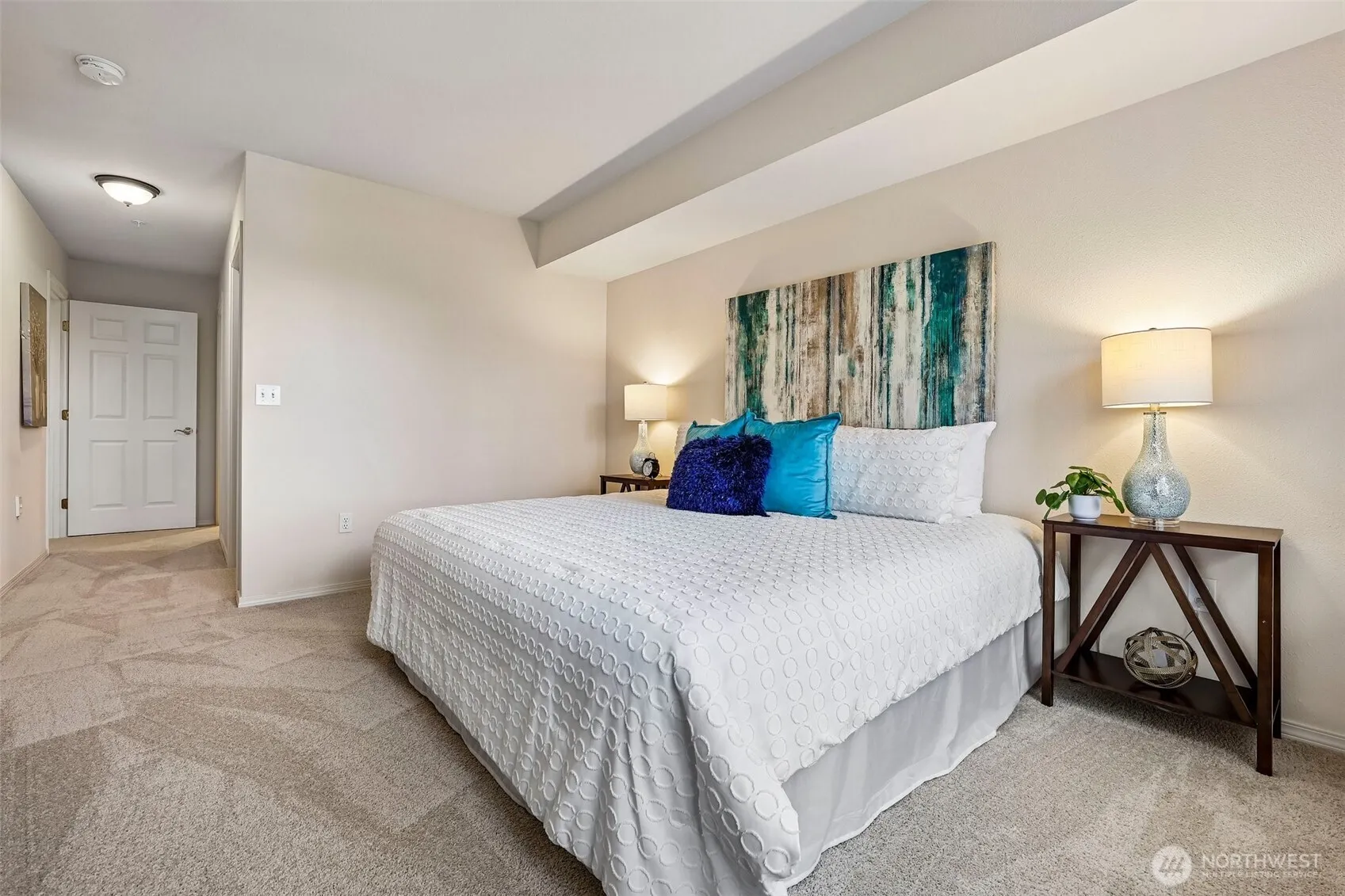 22535 SE Highland Circle #302, Issaquah, WA 98029