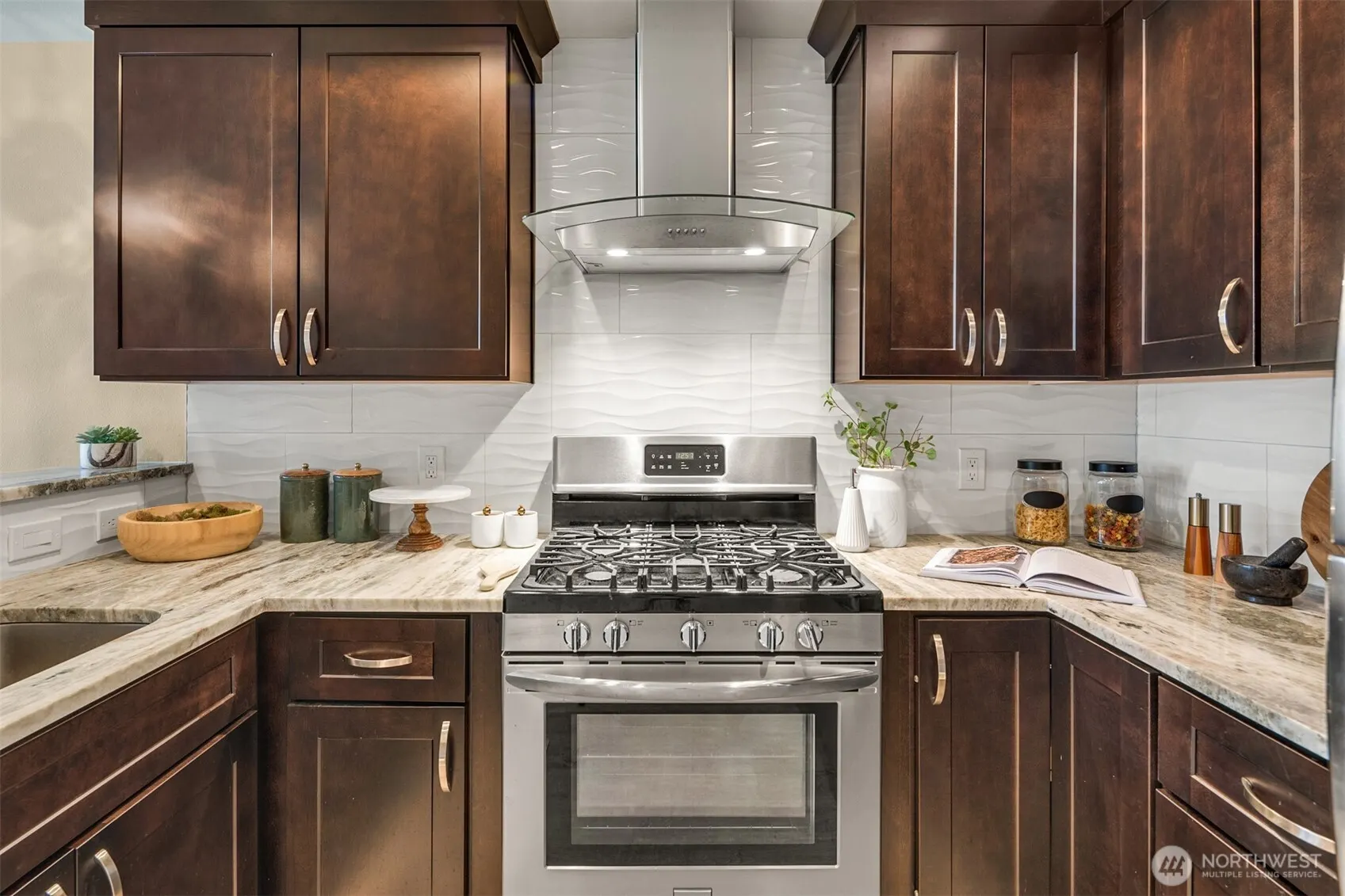 10047 Main Street #305, Bellevue, WA 98004