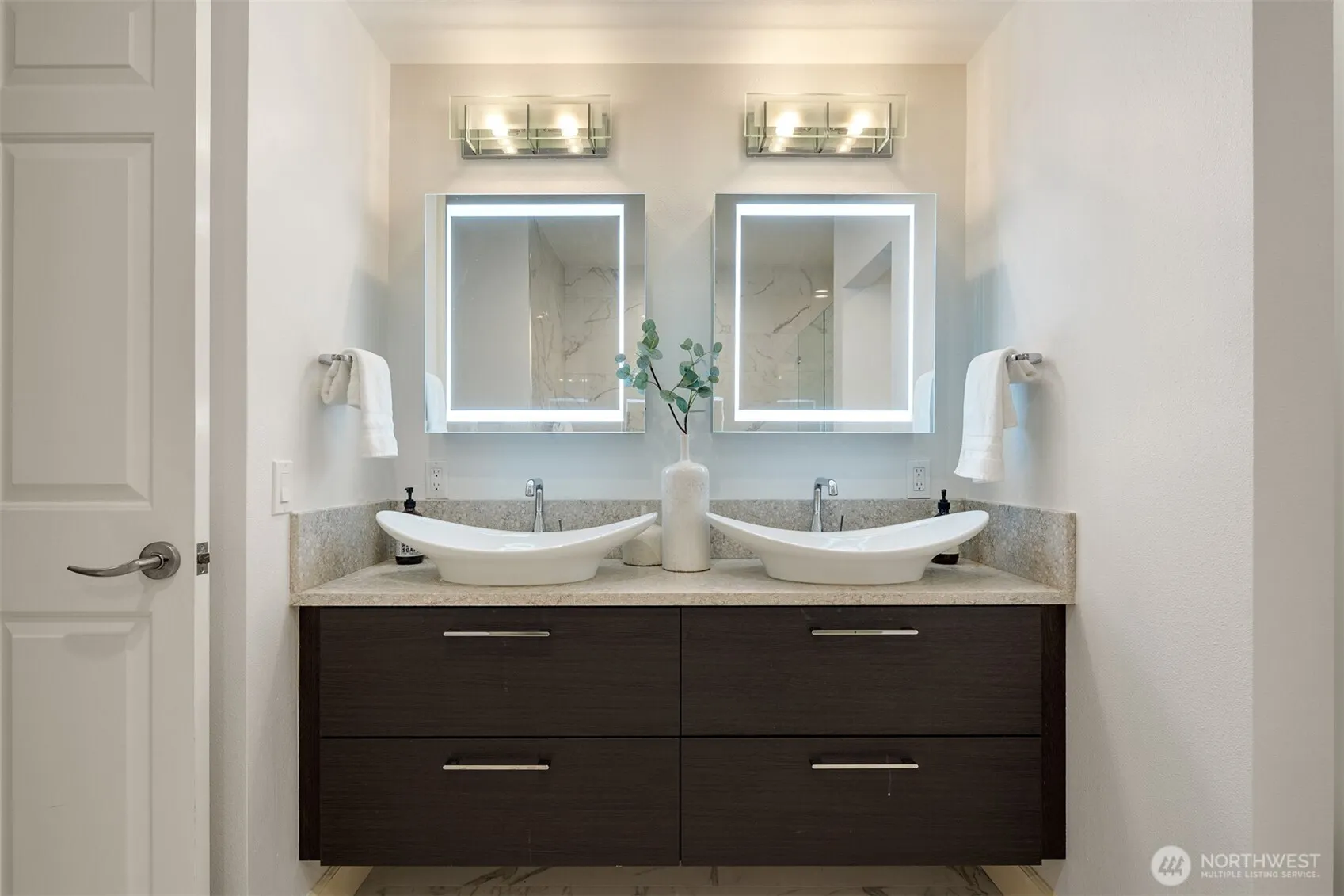 10047 Main Street #305, Bellevue, WA 98004