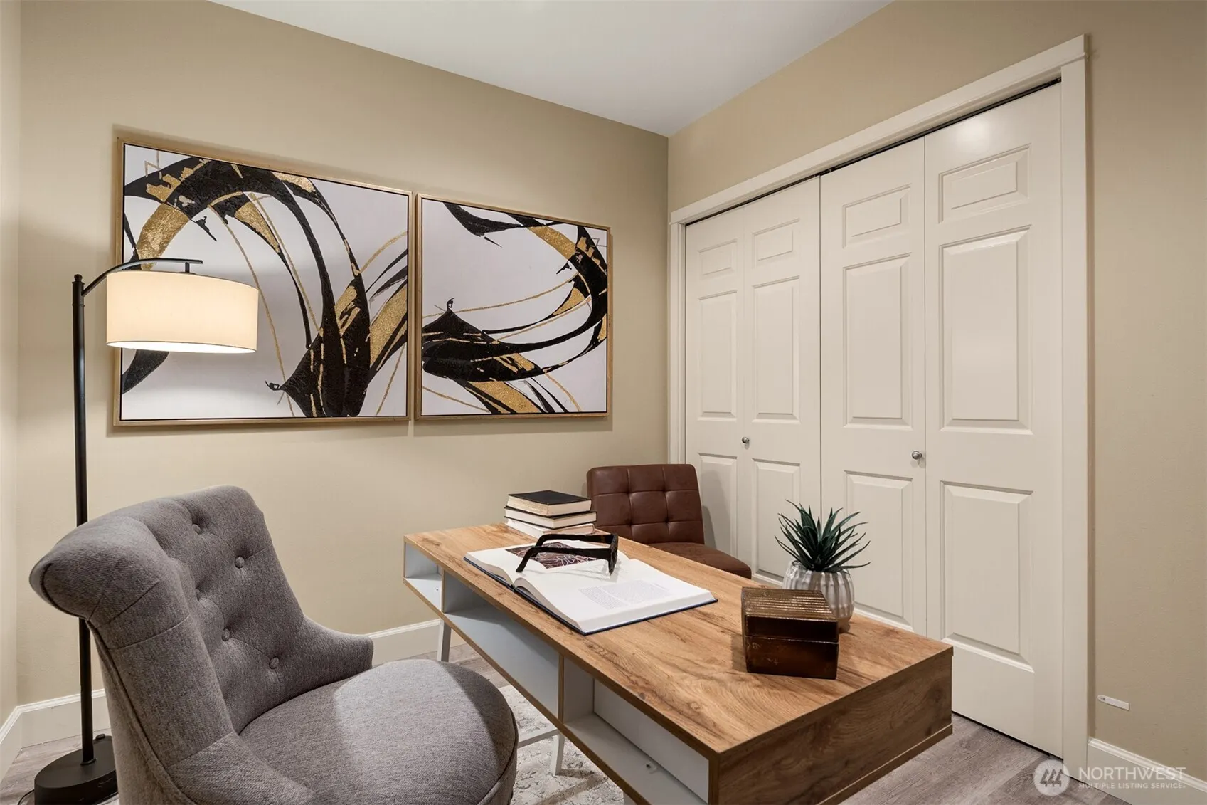 10047 Main Street #305, Bellevue, WA 98004