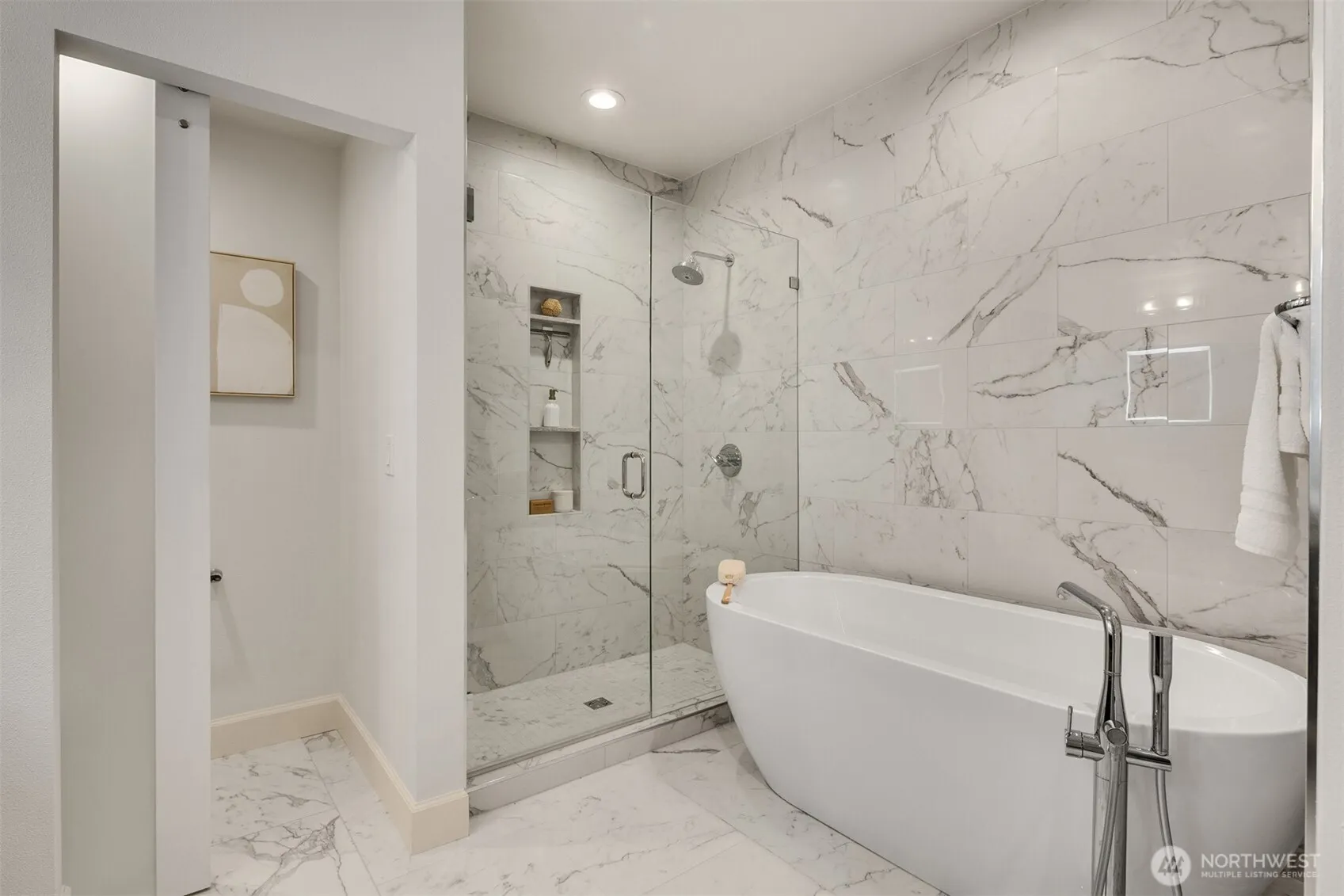 10047 Main Street #305, Bellevue, WA 98004