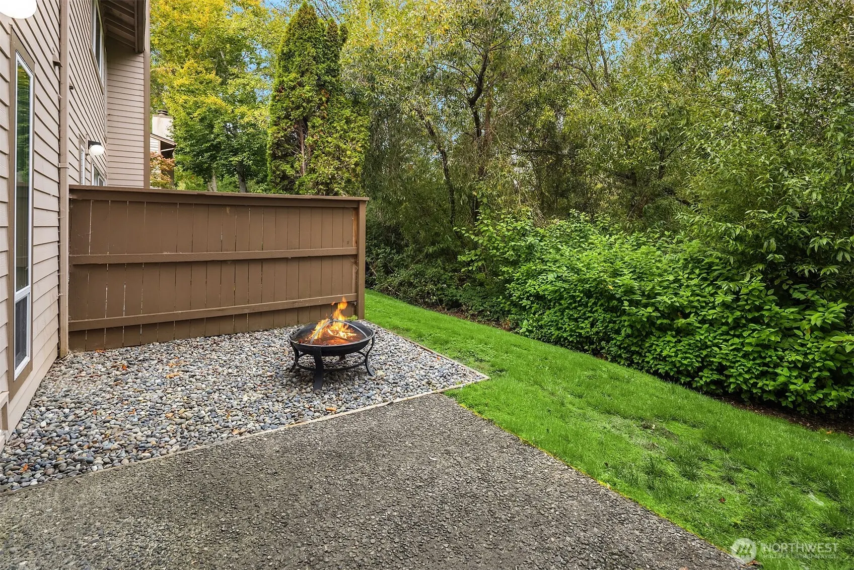 11358 SE 211th Lane #40, Kent, WA 98031