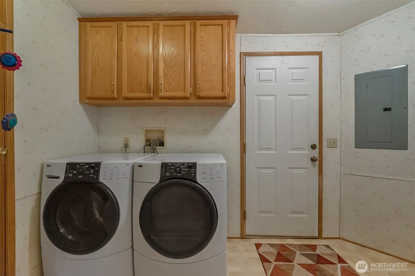 12500 NE 197th Court , Bothell, WA 98011-7622