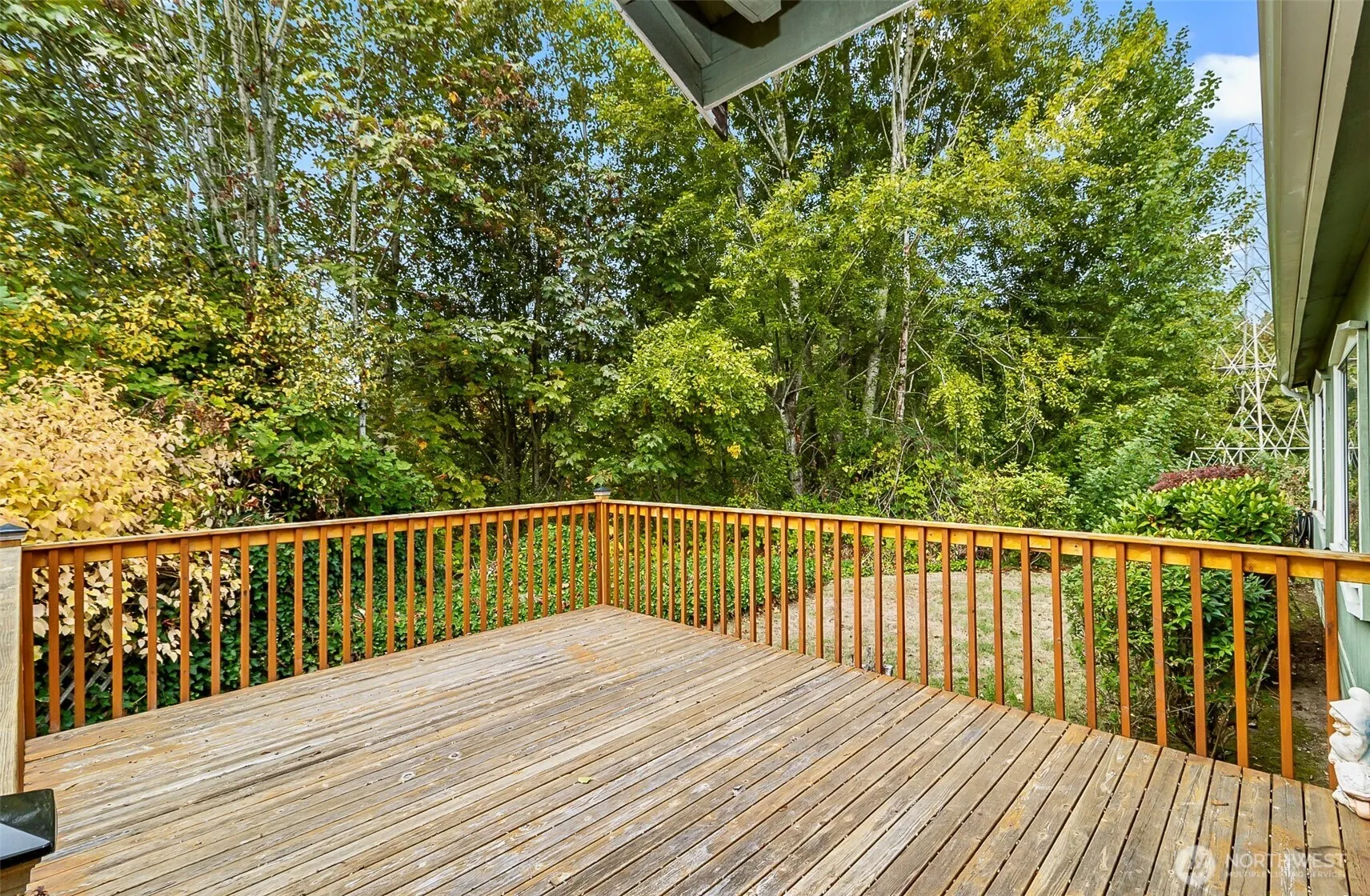 12500 NE 197th Court , Bothell, WA 98011-7622