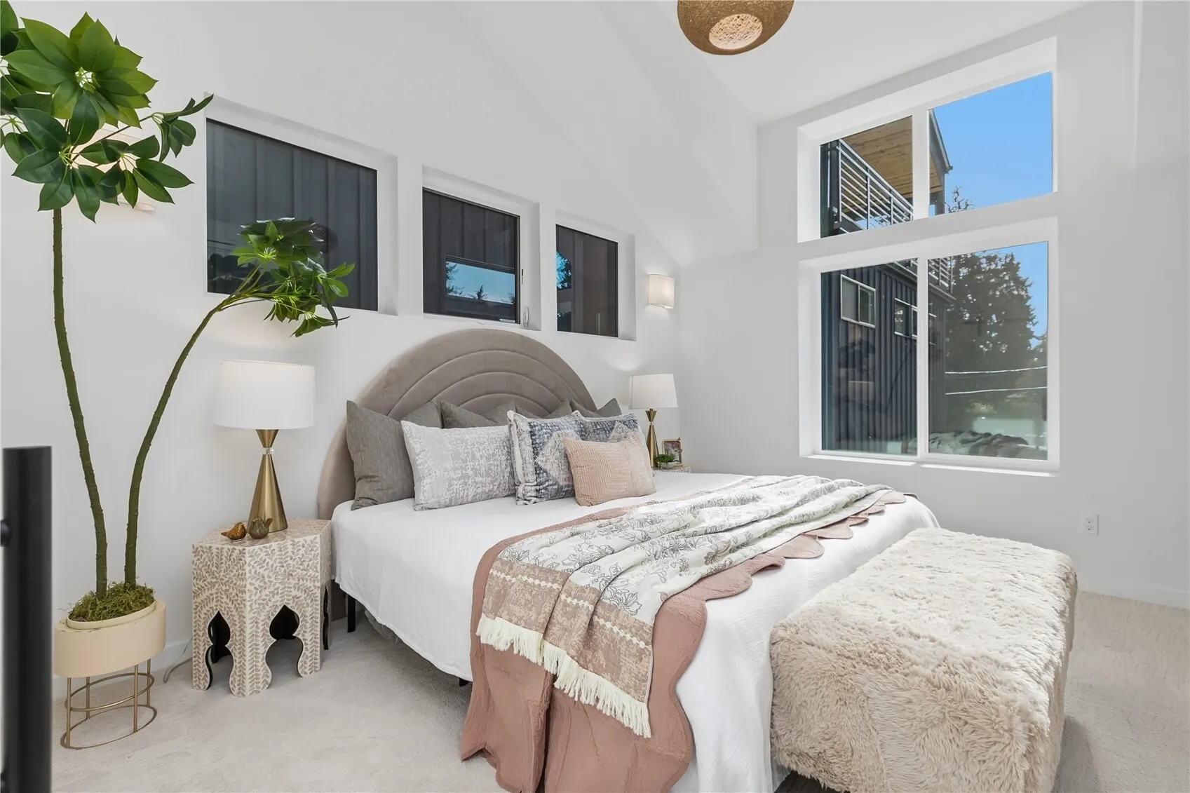 1518 NE 113th Street , Seattle, WA 98125