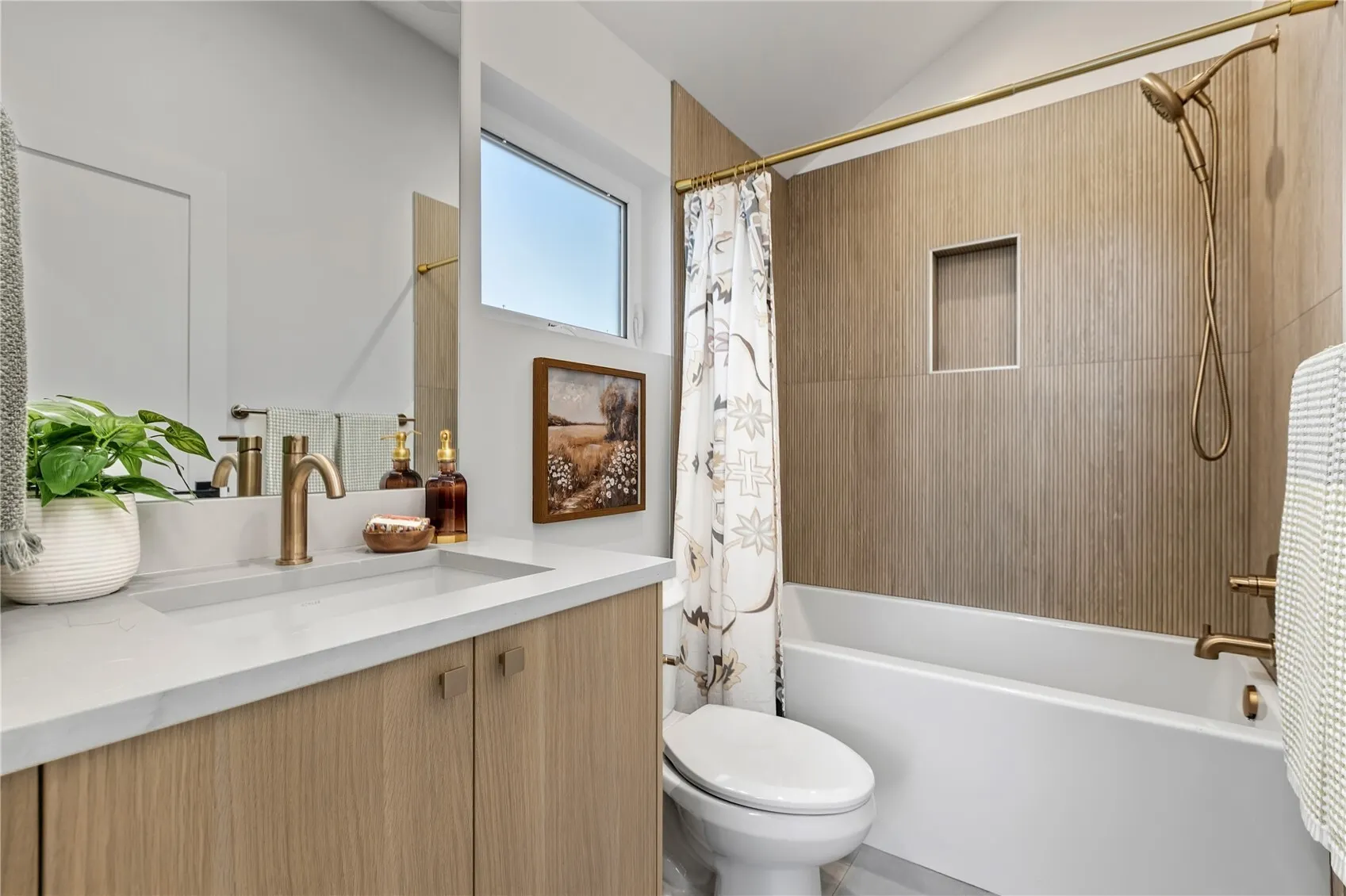 1518 NE 113th Street , Seattle, WA 98125