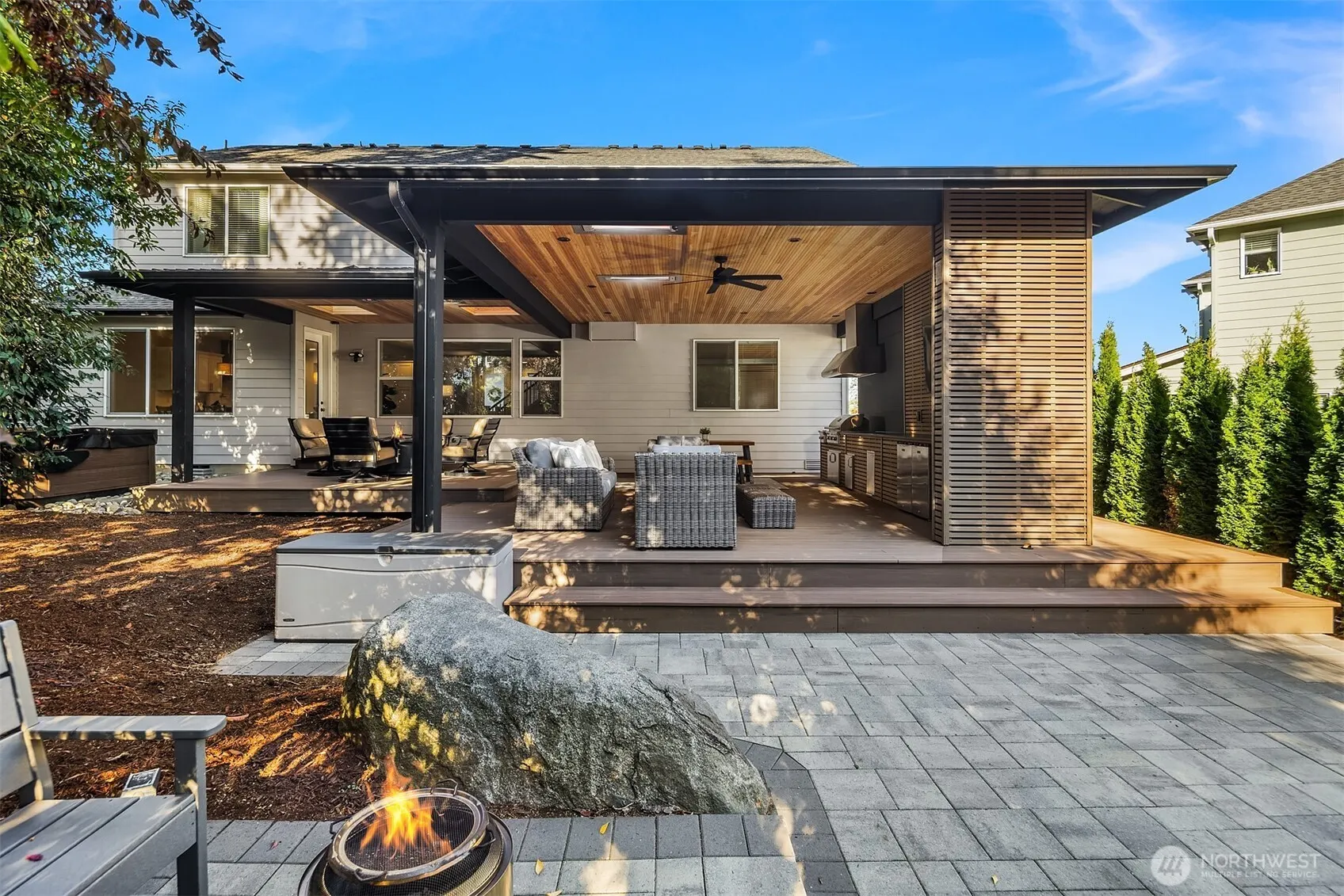10805 NE 190th Place , Bothell, WA 98011