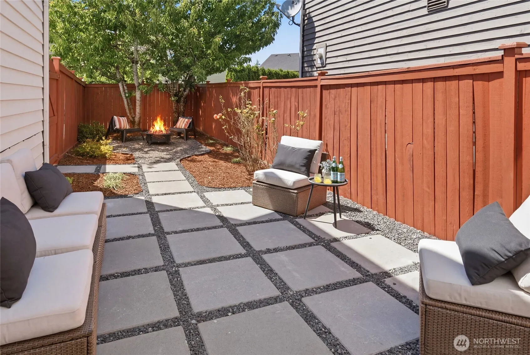 9229 227th Avenue NE, Redmond, WA 98053-1959