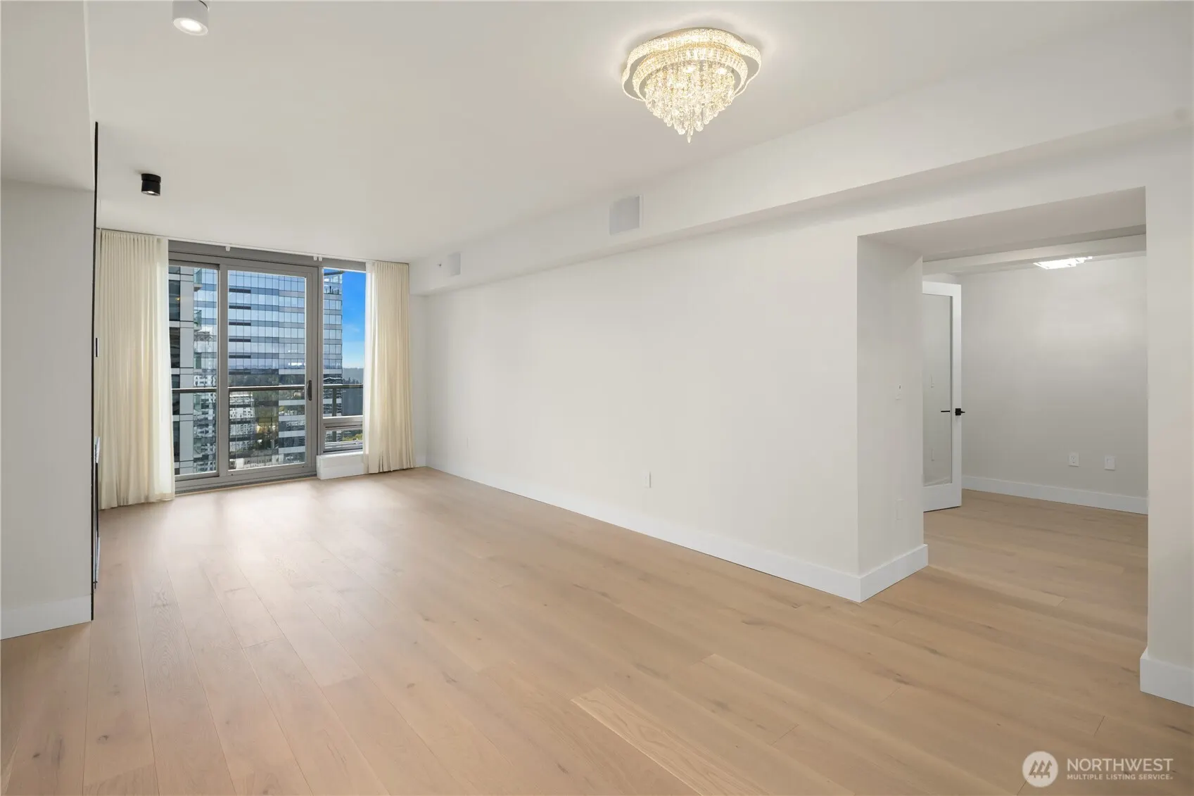 650 Bellevue Way NE #3303, Bellevue, WA 98004