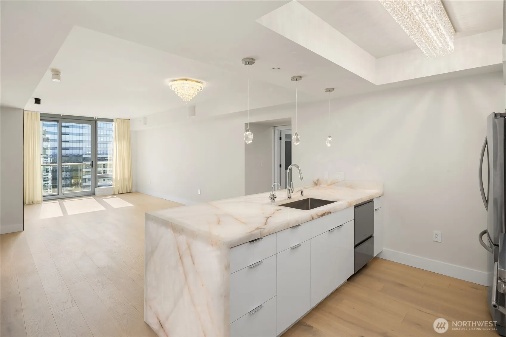 650 Bellevue Way NE #3303, Bellevue, WA 98004