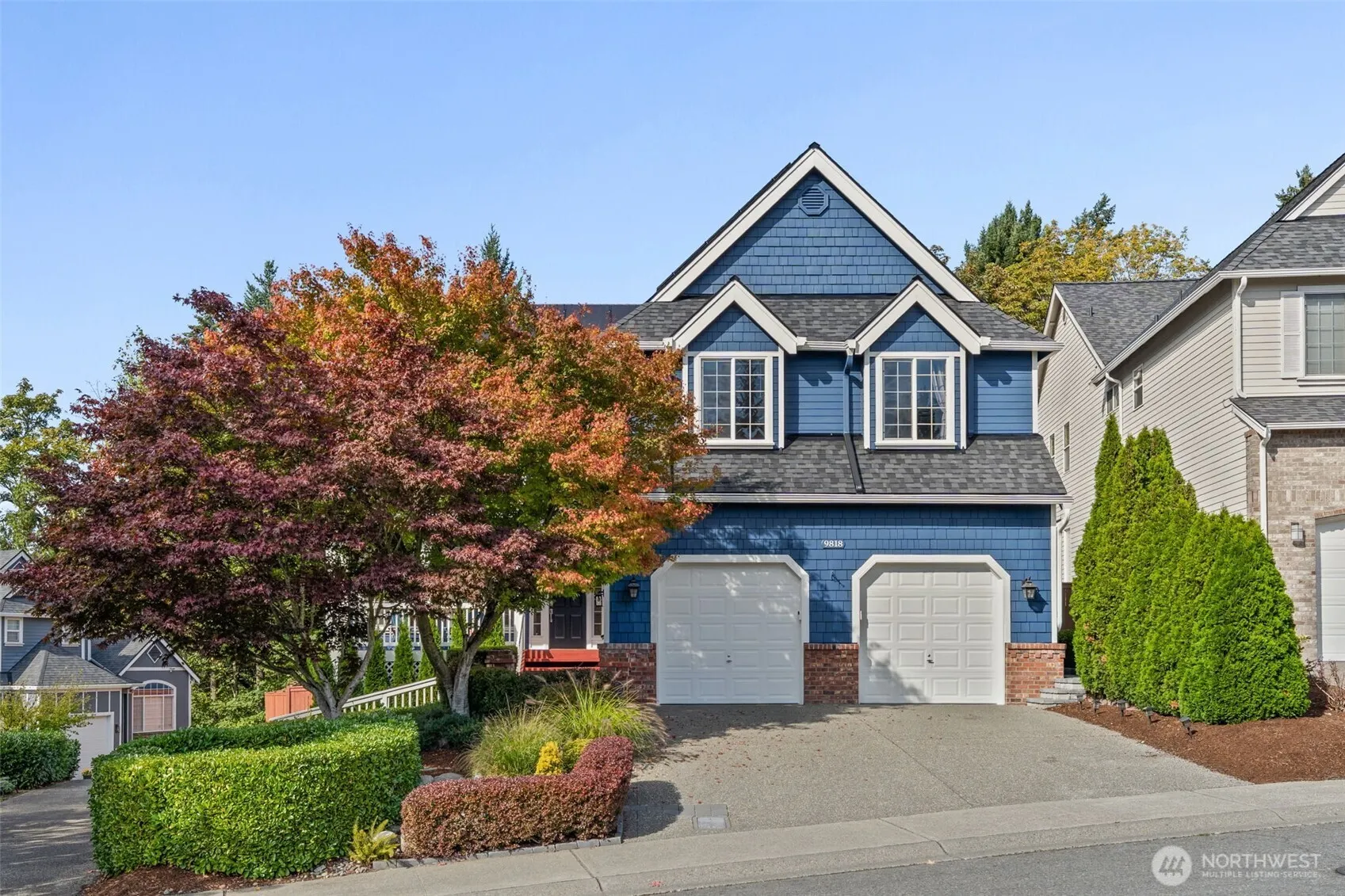 9818 S 220th Place , Kent, WA 98031
