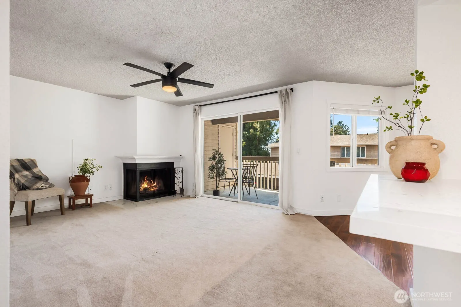 725 9th Avenue S #201, Kirkland, WA 98033