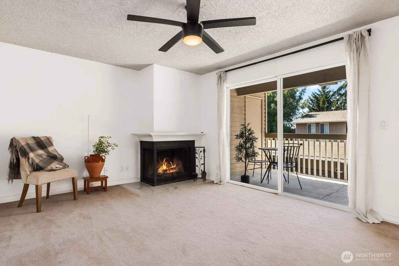 725 9th Avenue S #201, Kirkland, WA 98033